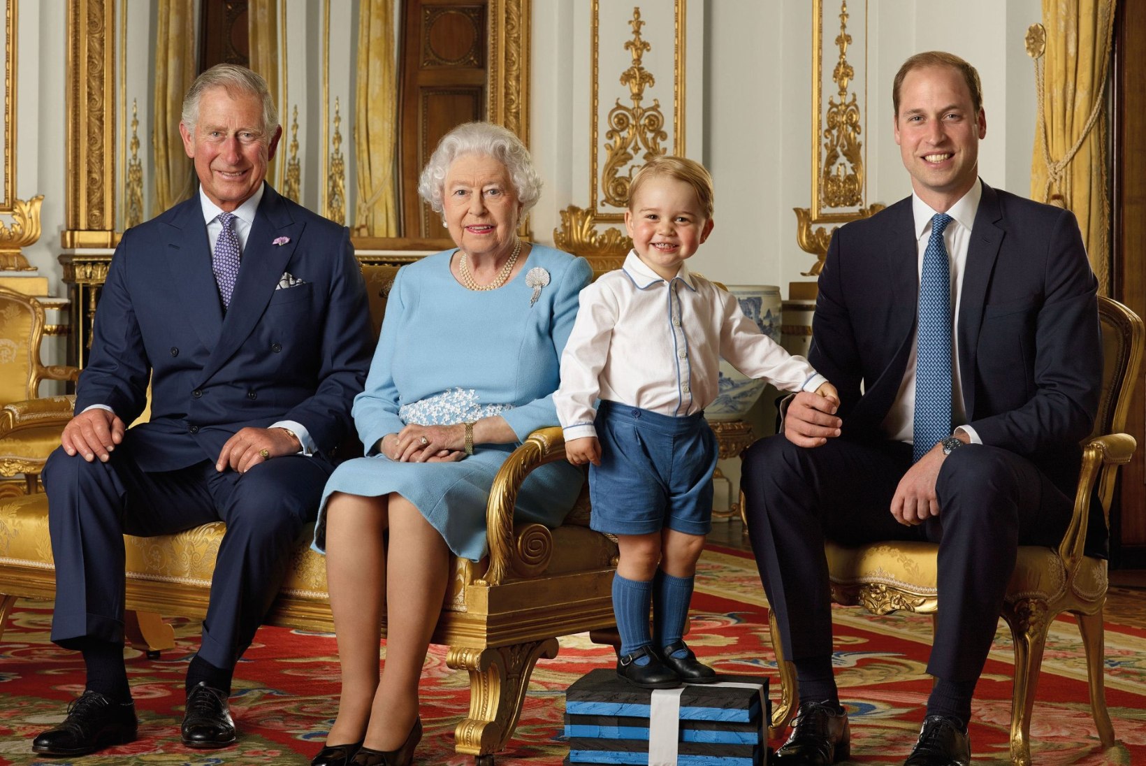 Prints Charles tahaks lapselapsi kallistada, aga ei saa...