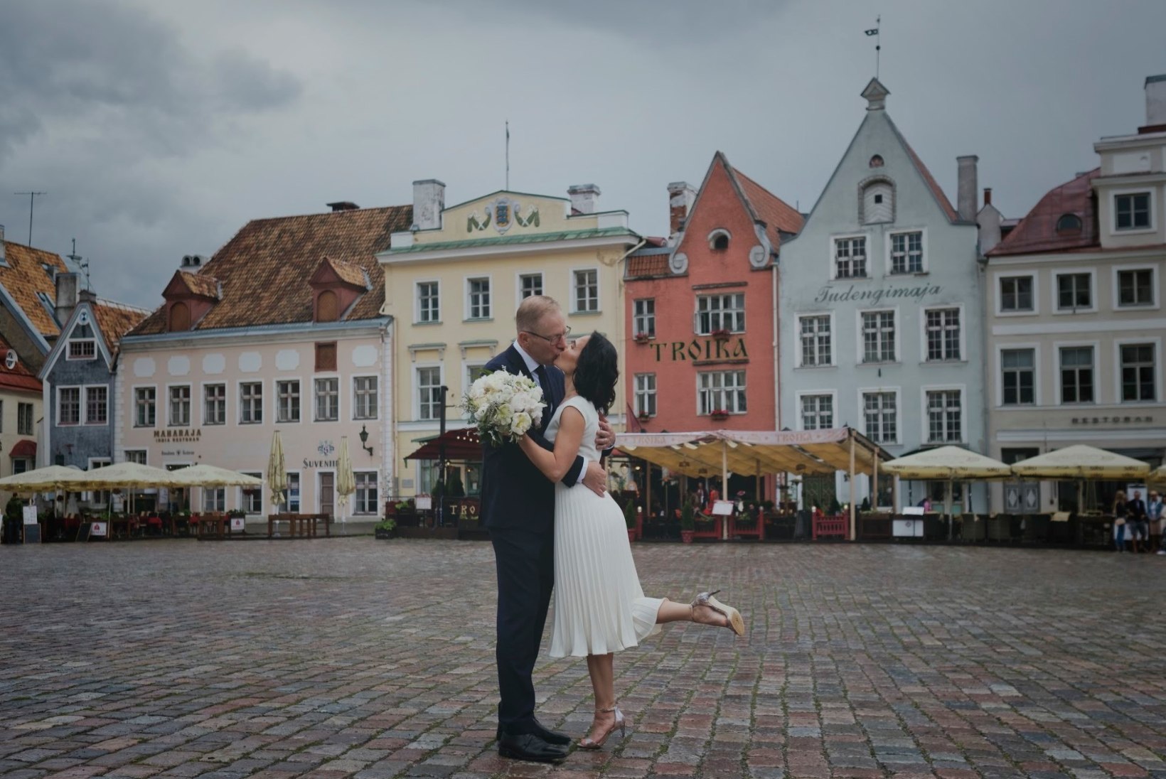 FOTOD | Marko Mihkelson ja Tuuli Semevsky abiellusid: üllatuspidu rabas meid täielikult jalust