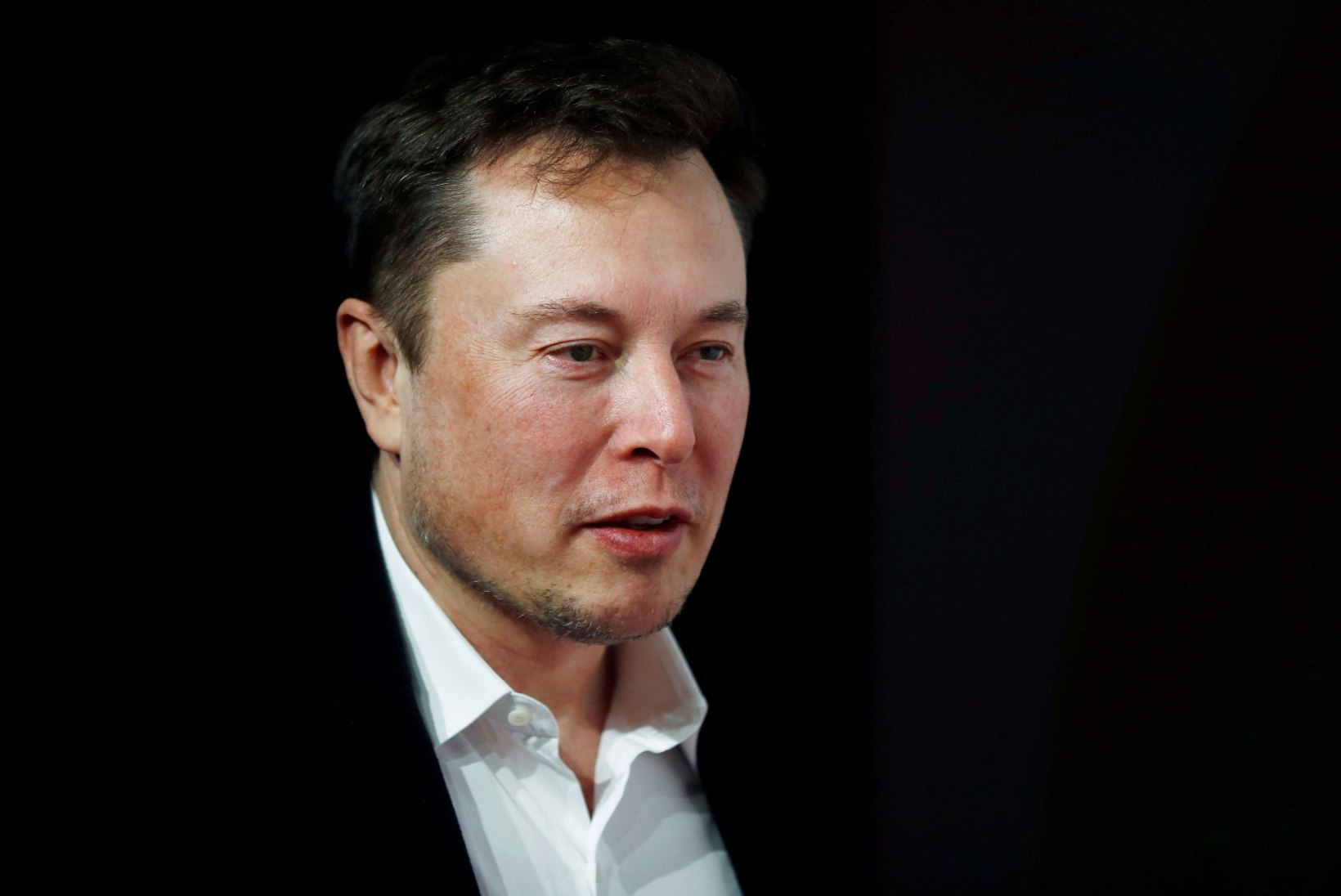 FOTO | Elon Musk jagas pisipojast uut pilti