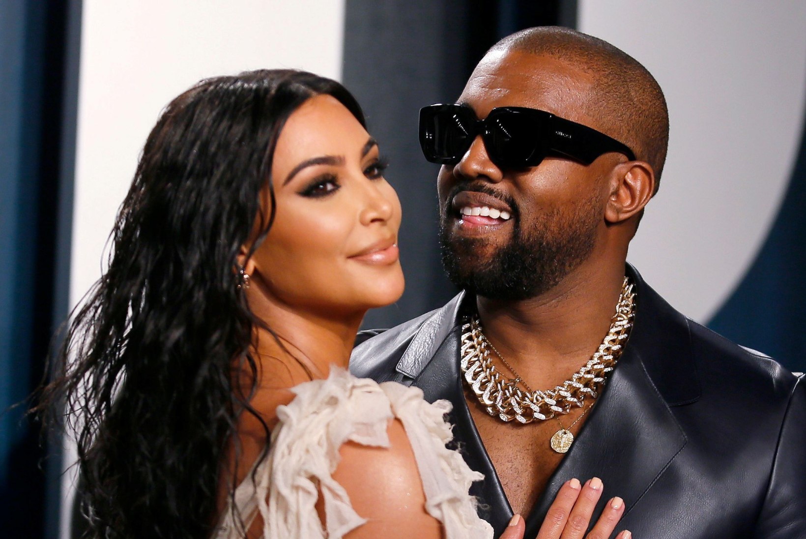 Kanye palub Kimilt abordiplaani paljastamise eest vabandust