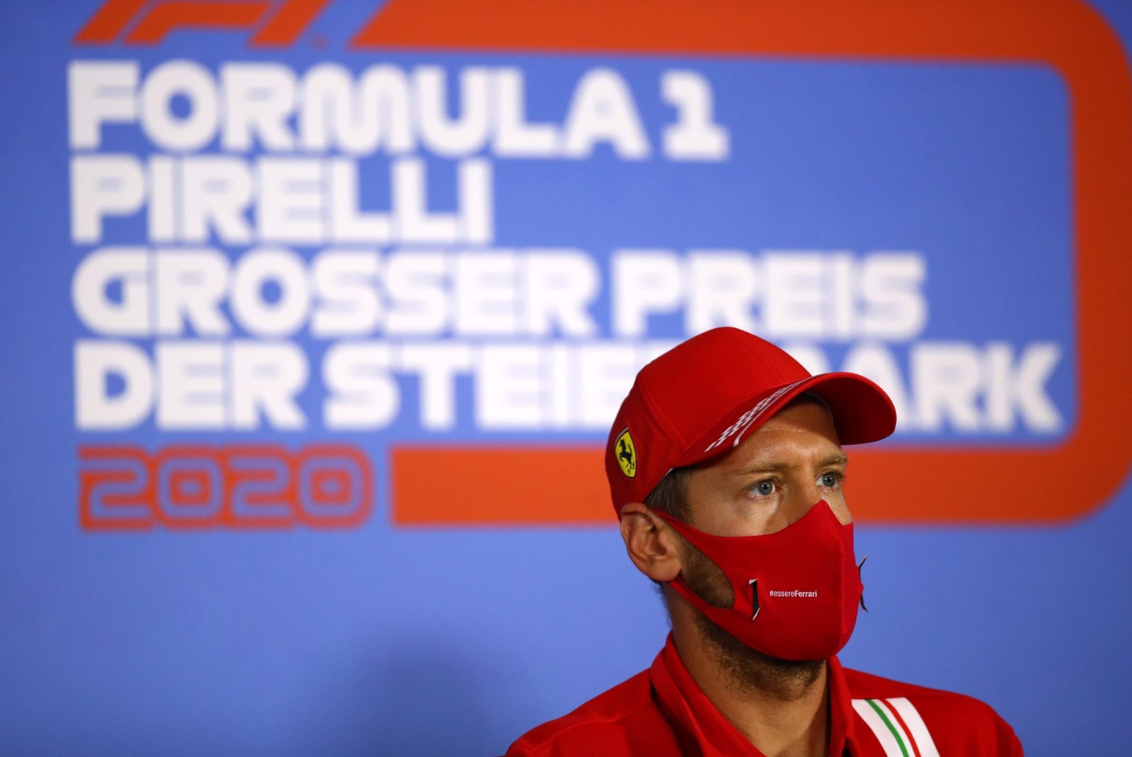 Neljakordne maailmameister pidas läbirääkimisi Renault'ga ja naaseks meeleldi Red Bulli