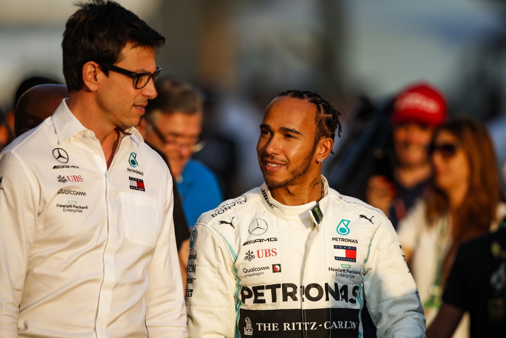 Saksa meedia: Mercedese meeskond kaalub F1 sarjast lahkumist