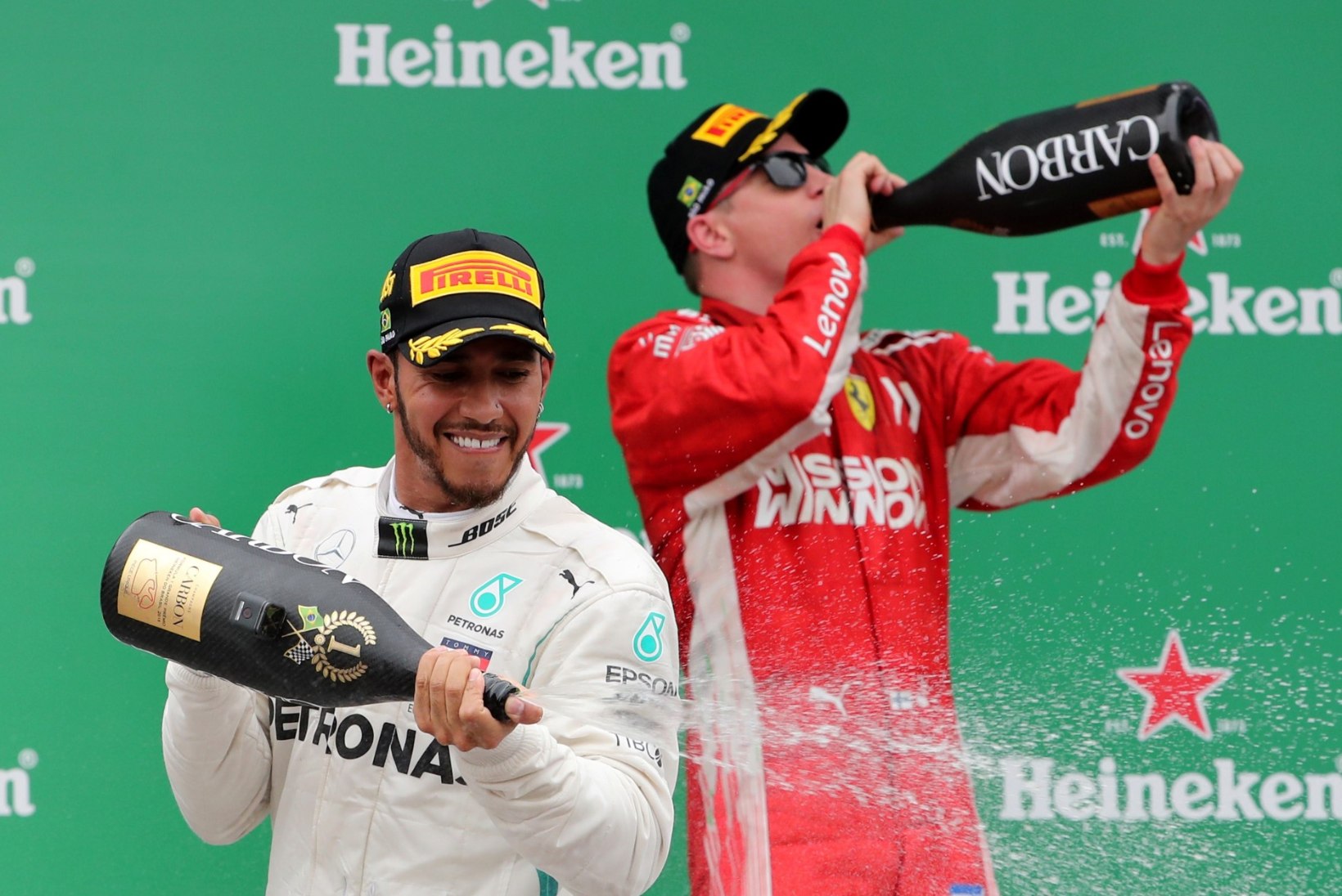 Räikkönen mõnitas Hamiltoni: vanasti oskasid vormel-1 piloodid elada ja panid pidu!