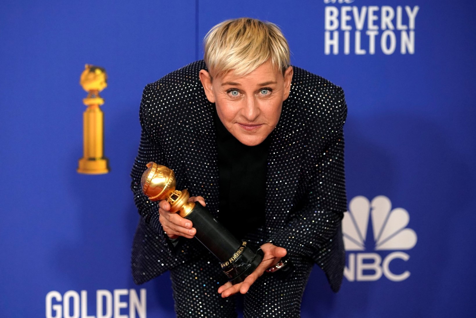 Ellen DeGeneres naasis skandaali järel ekraanile ja palus andestust