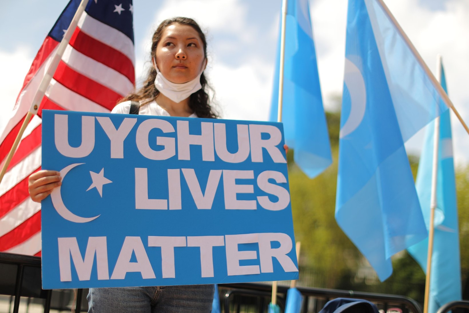 Raport: Hiinas kerkib üha rohkem uiguuride kinnipidamiskeskuseid