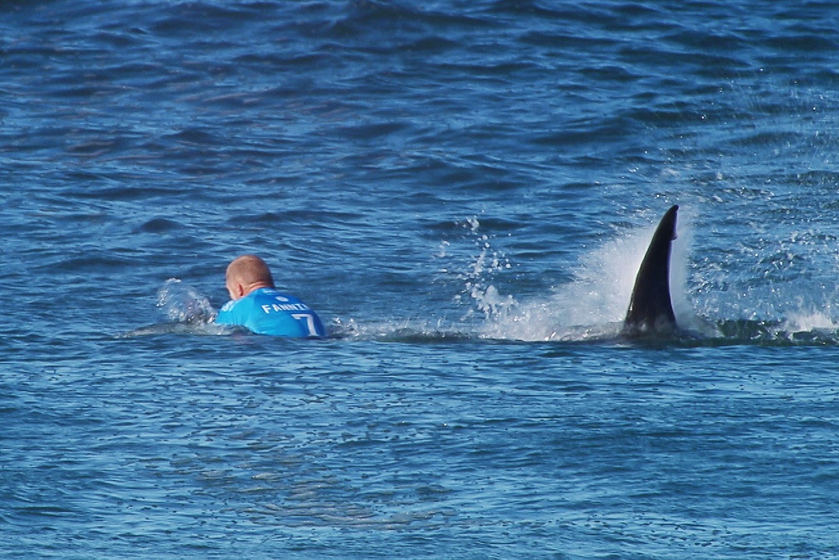 Kohalik surfar langes ohutuks peetud Austraalia rannas hairünnaku ohvriks