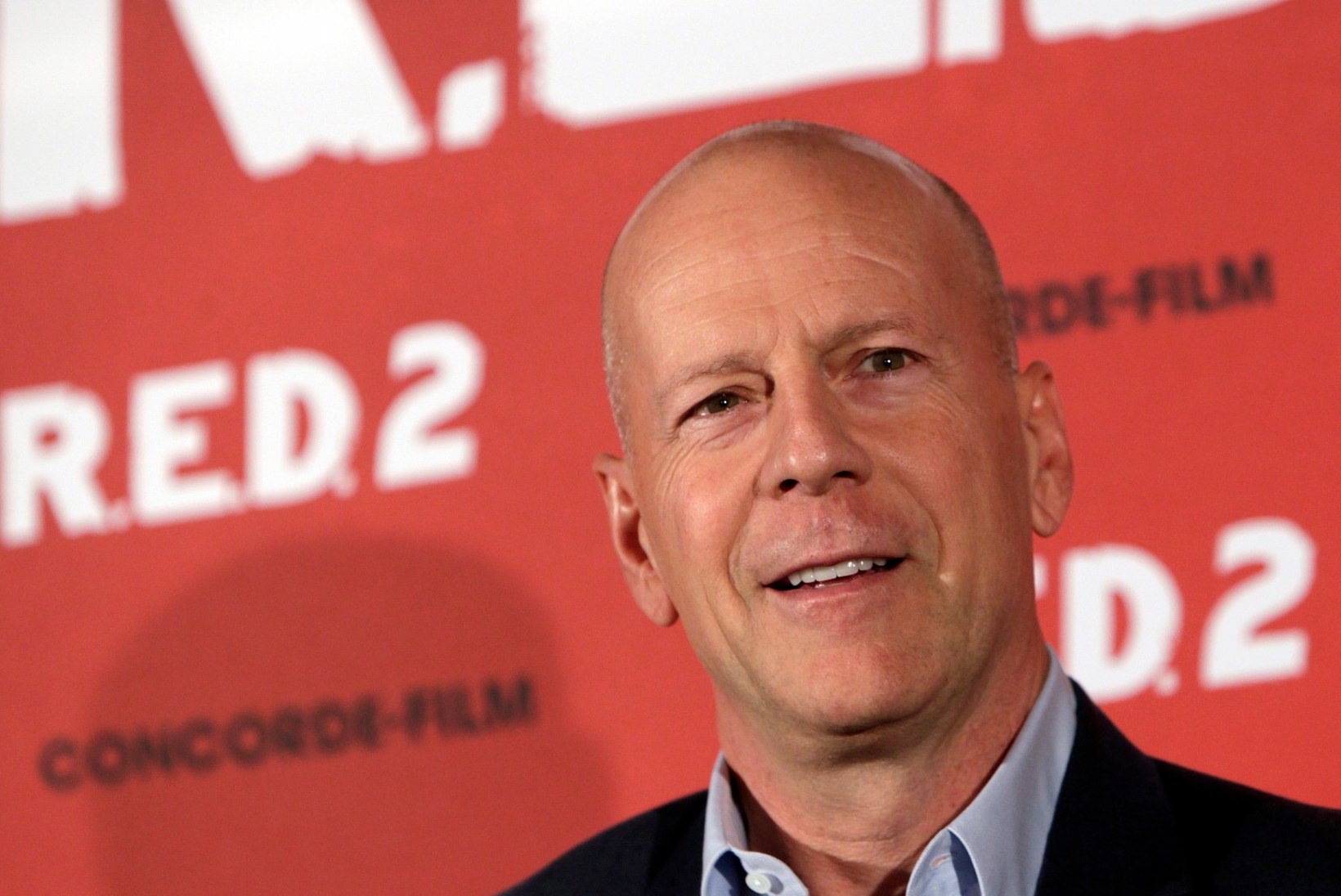 Maski kandmisest keeldunud Bruce Willis visati apteegist välja