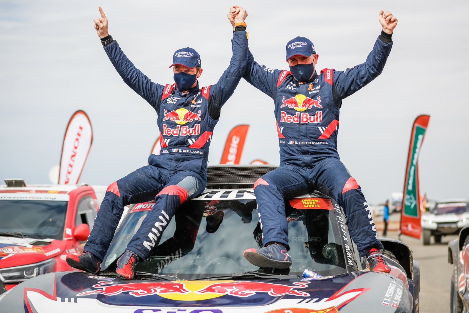 Dakari ralli võitis legendaarne prantslane, Loebi ja Sainzi võistlus ebaõnnestus