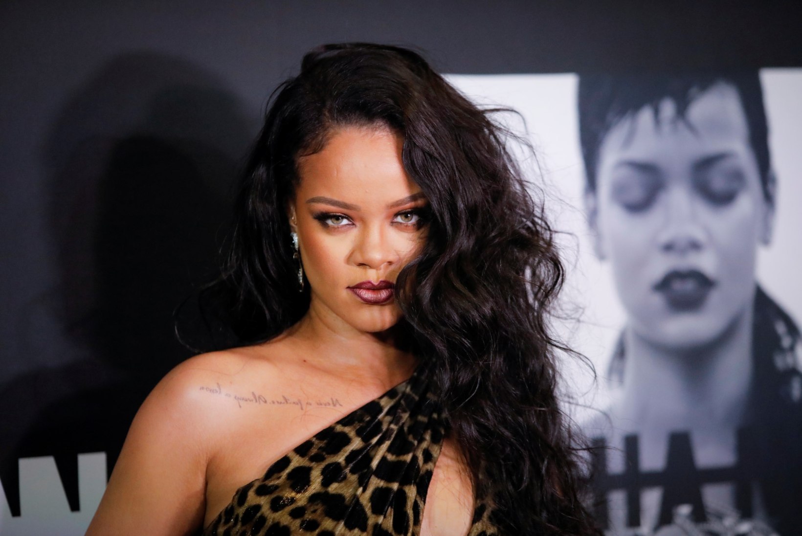 KUUM AMATSOON: Rihanna klaaris Trumpiga aluspükste väel arveid