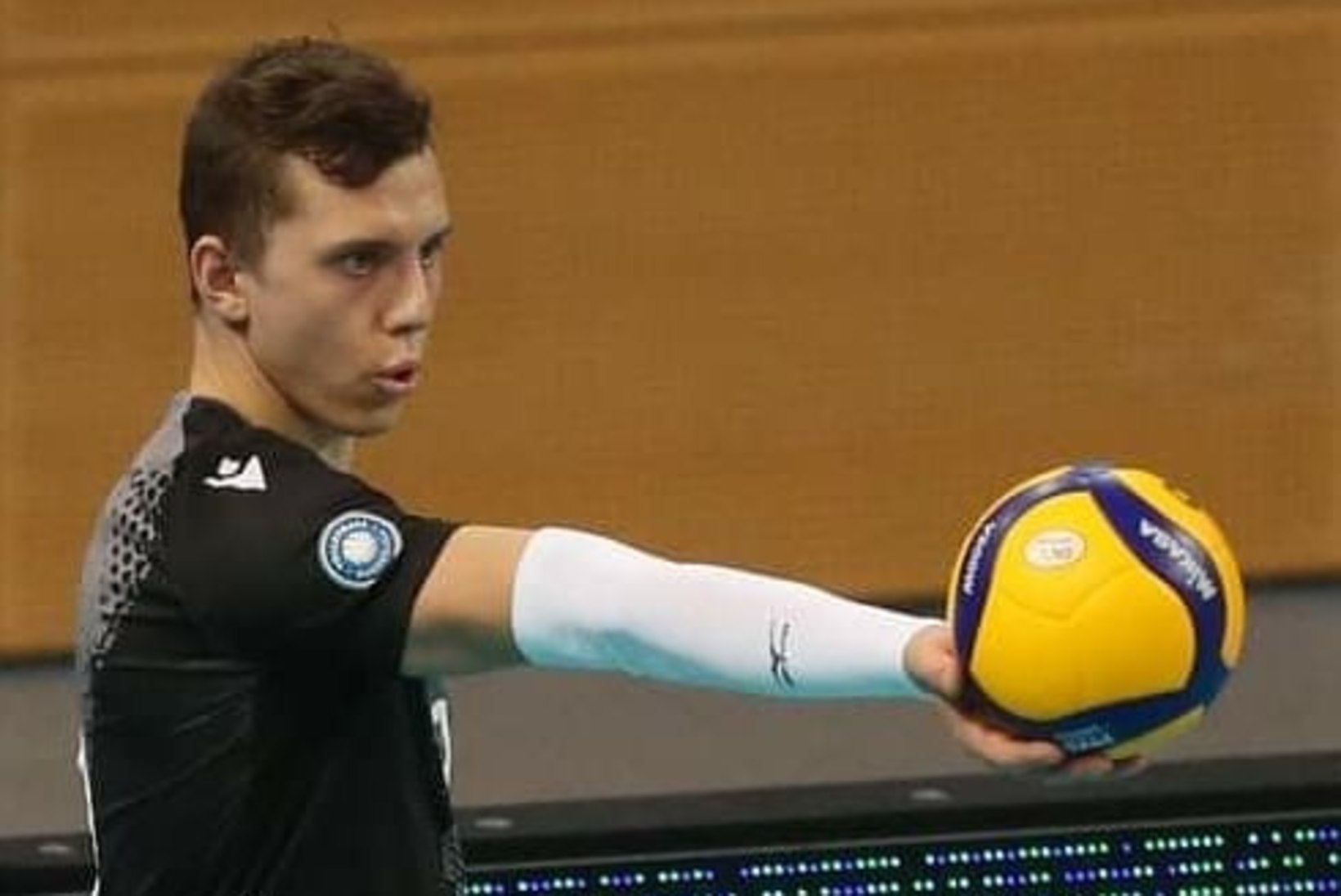 Saksamaal ennast tõestav Eesti võrkpallur: edu saladus on silma- ja ninaoperatsioonid