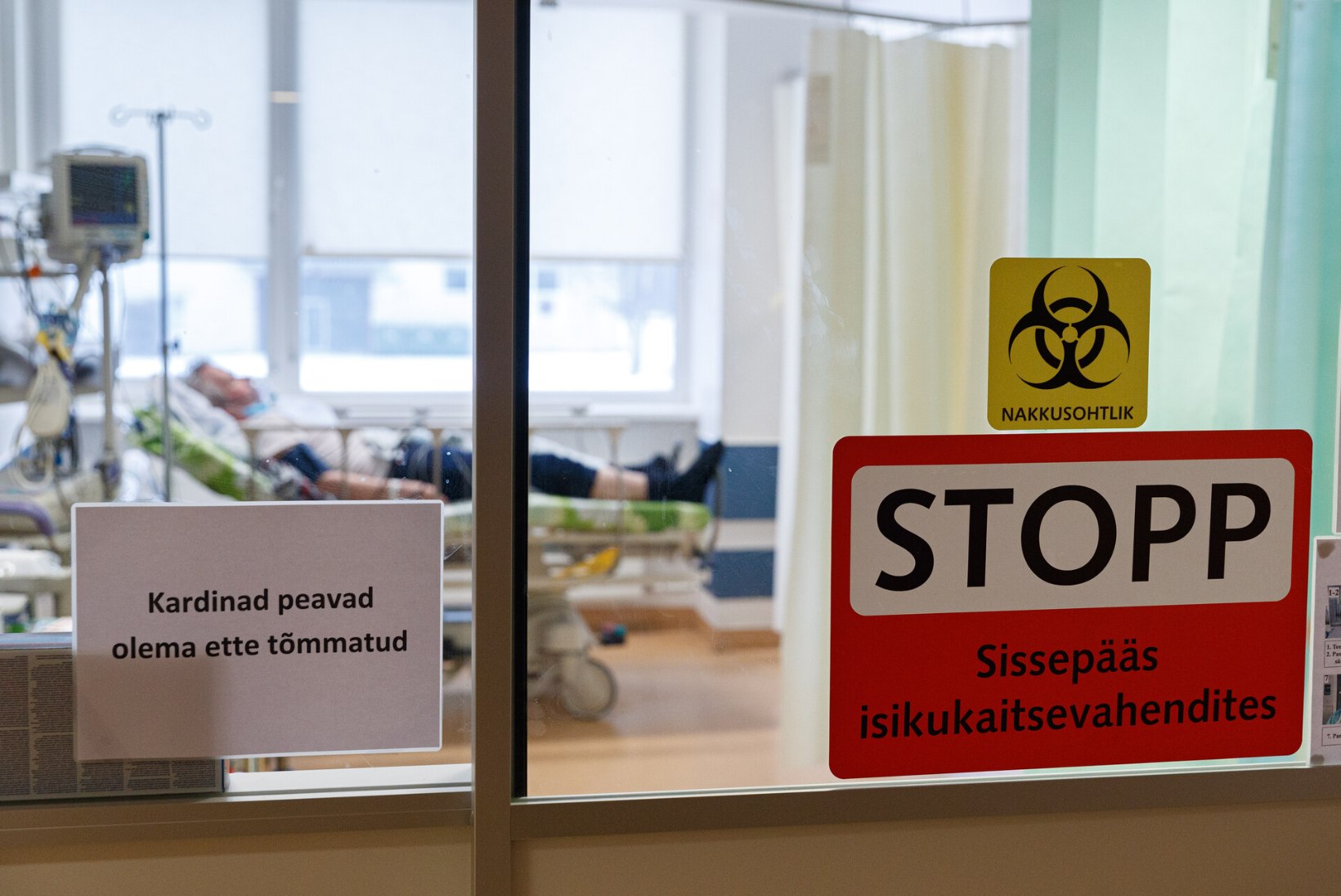 Valitsus: koroonaviiruse leviku risk on Eestis jõudnud punasele tasemele