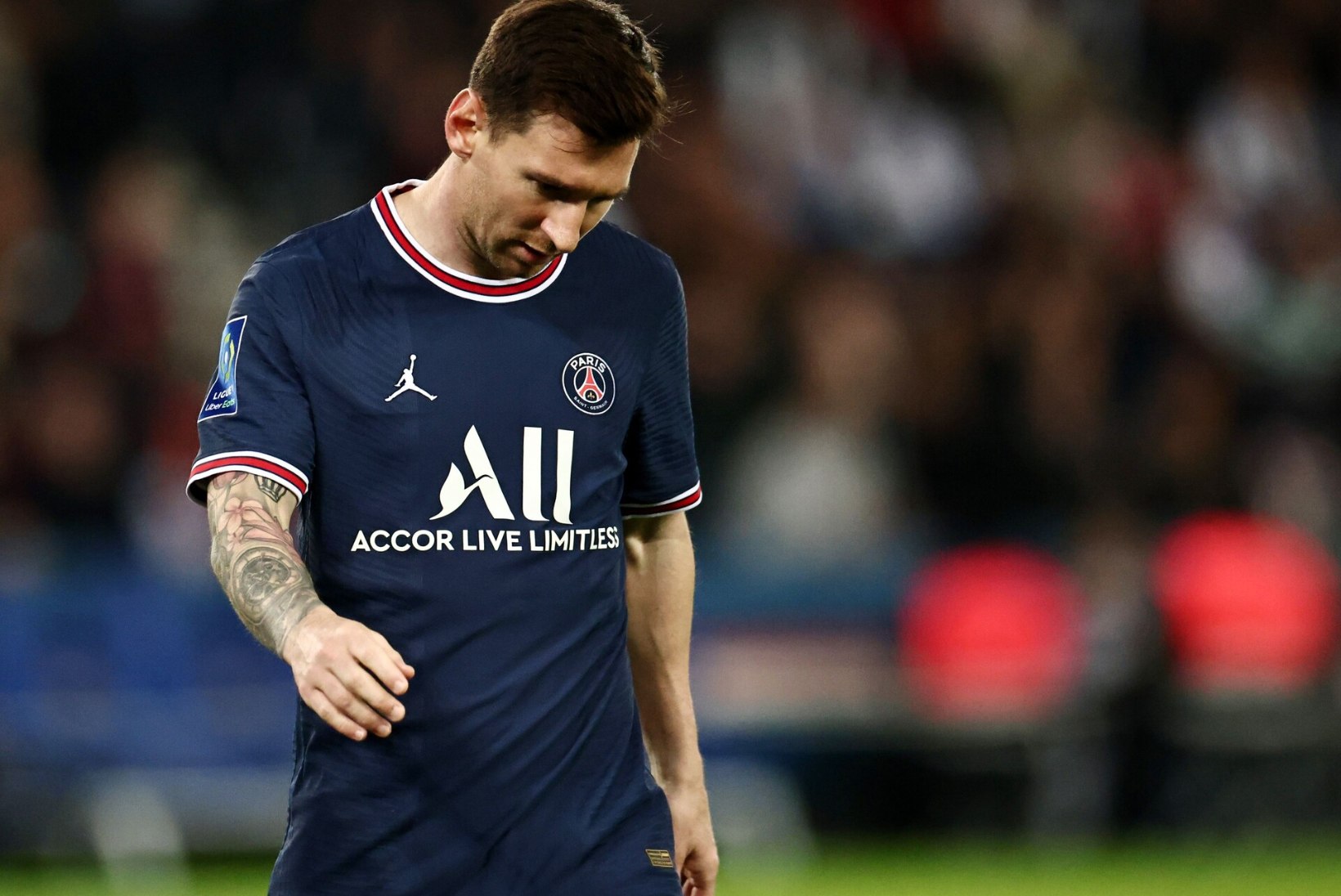 Vigane Messi lahkus poolajal, kuid PSG ronis kaotusseisust välja