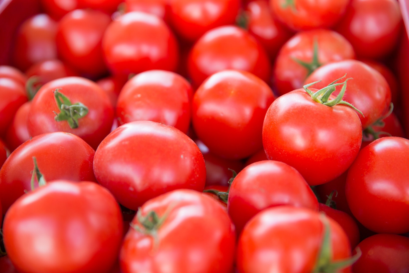  Valmista värsketest tomatitest hõrk tomatikaste! 
