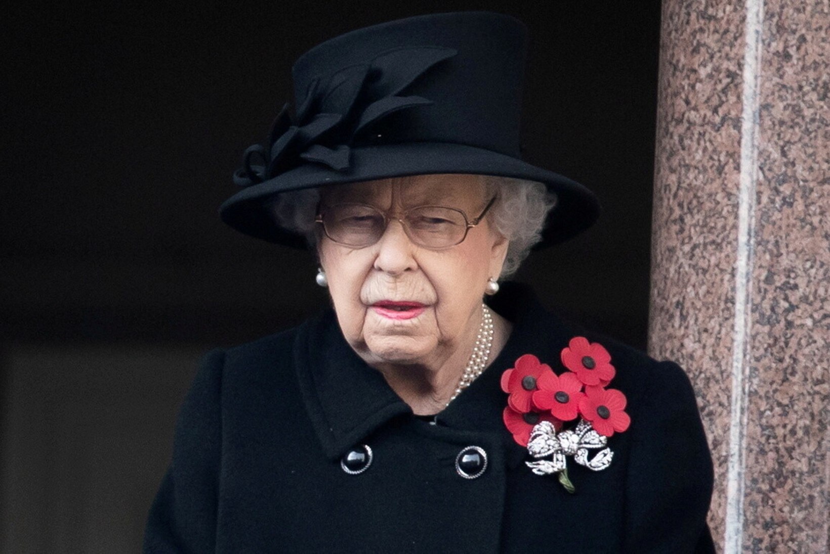 Kuninganna tervis paneb muretsema: Elizabeth II jättis vahele olulise avaliku esinemise 