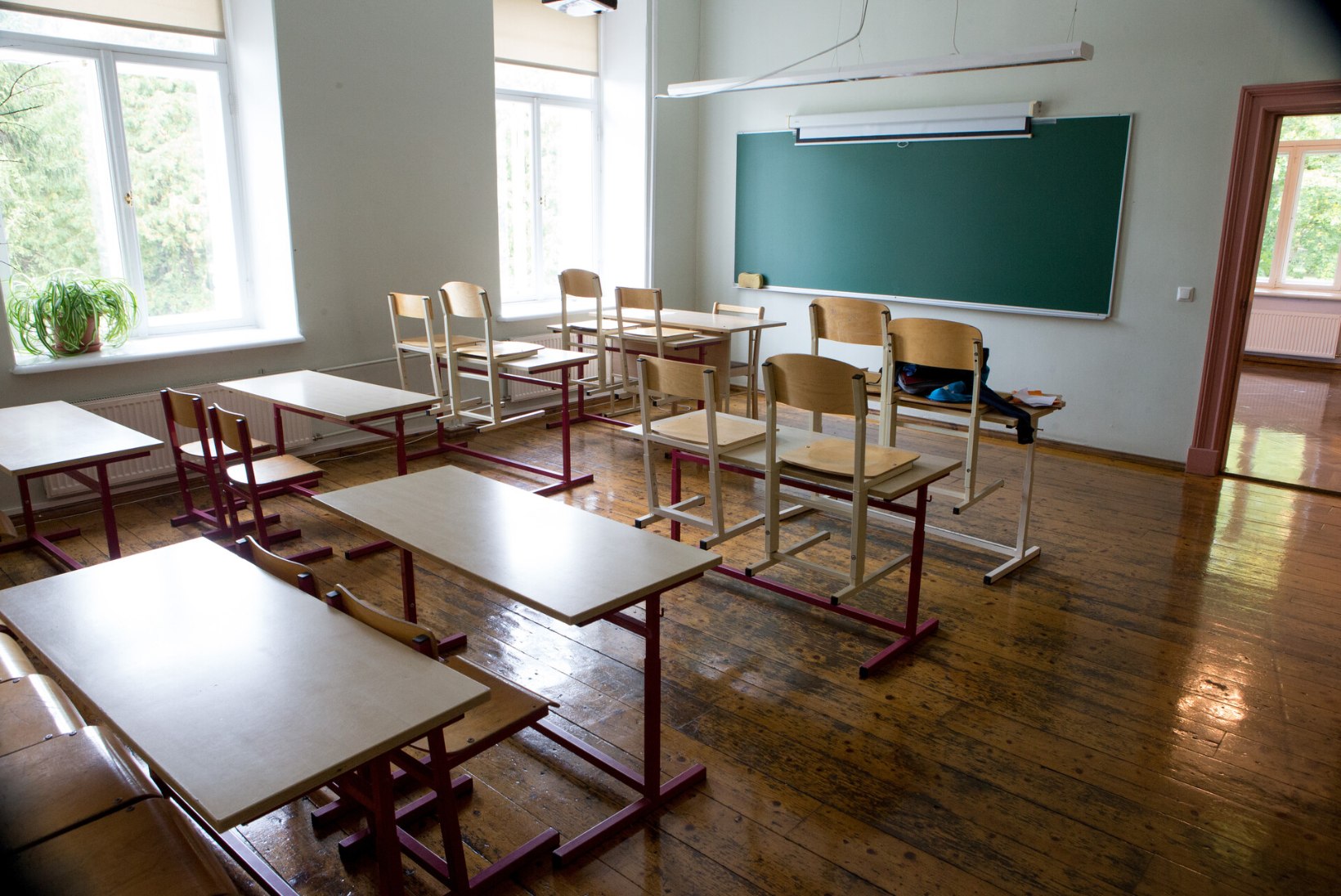 Tallinna koolid võivad veel nädalaks kaugõppele jääda