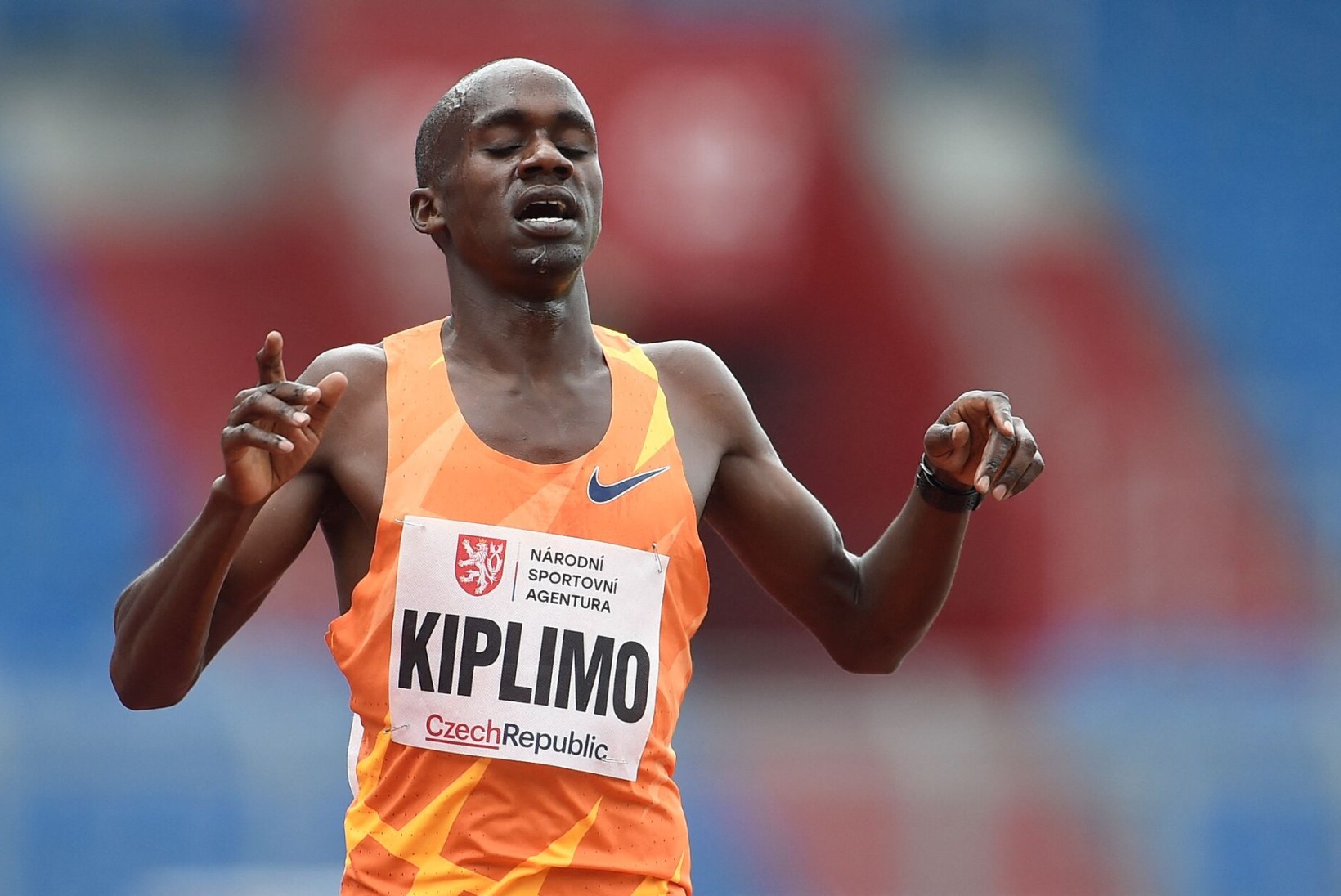 Uganda talent jooksis poolmaratonis uue maailmarekordi