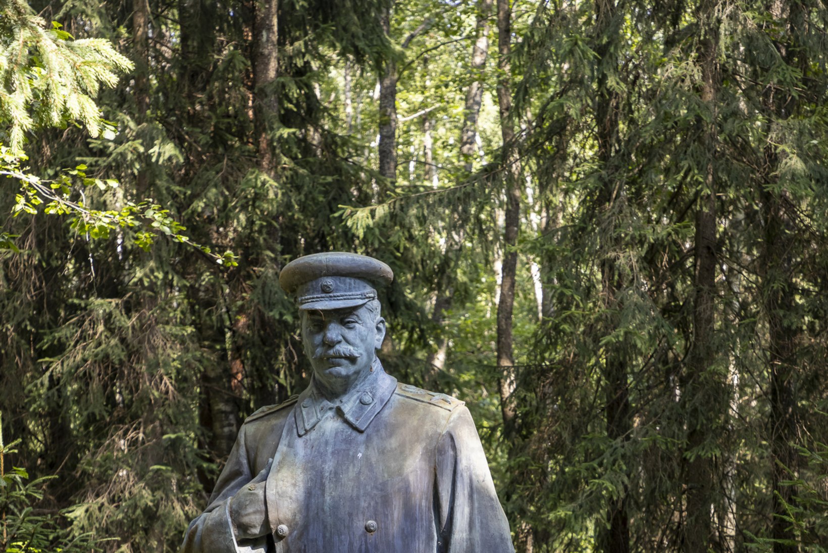 NÕUKANOSTALGIA: kümned Leninid ja Stalinid ning kuhjaga teisigi sammaldunud kommuniste