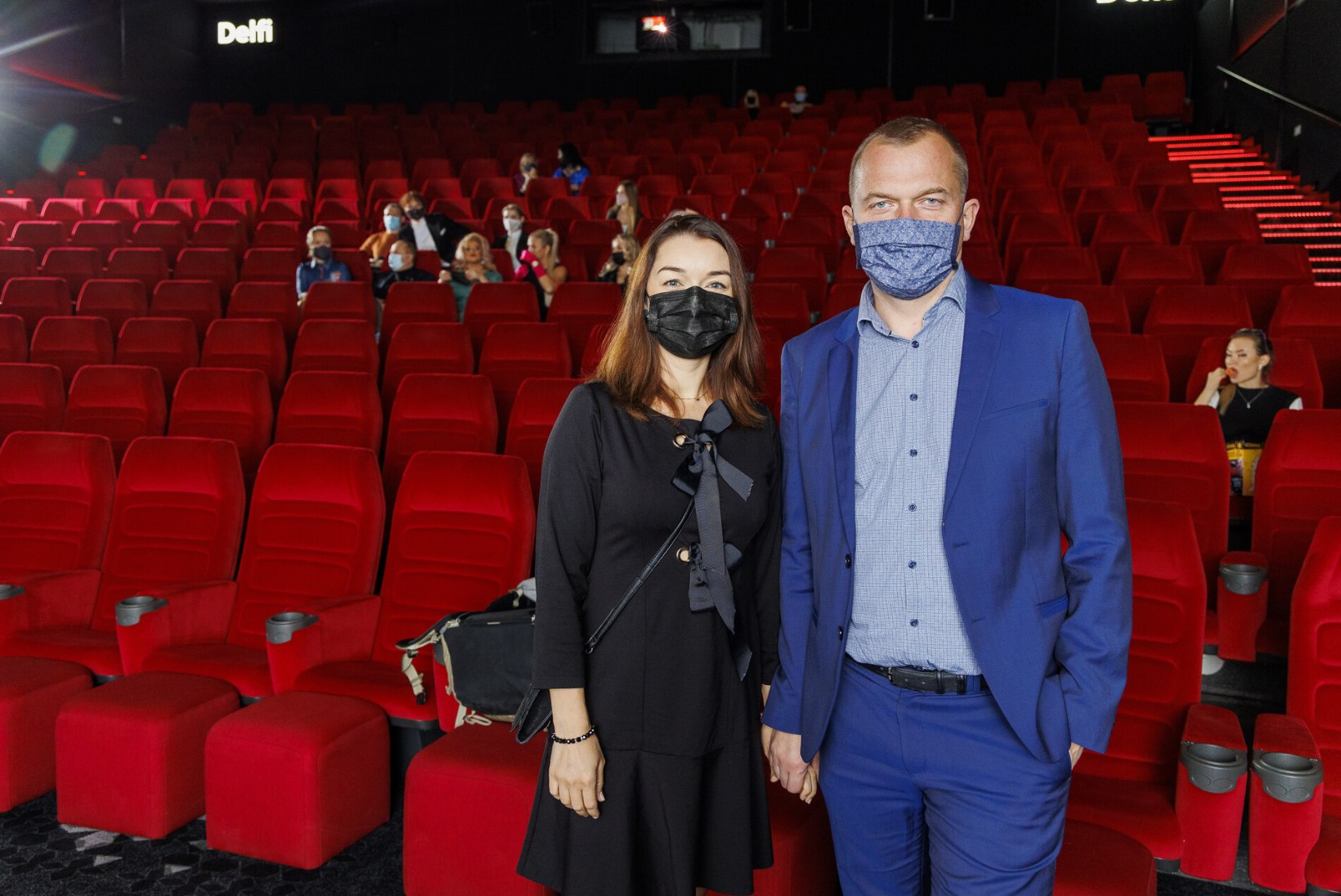 Eesti filmi esilinastusel naeratusi maski taha ei peidetud. Mart Sander: mina koroonaprovokatsioonidega kaasa ei lähe