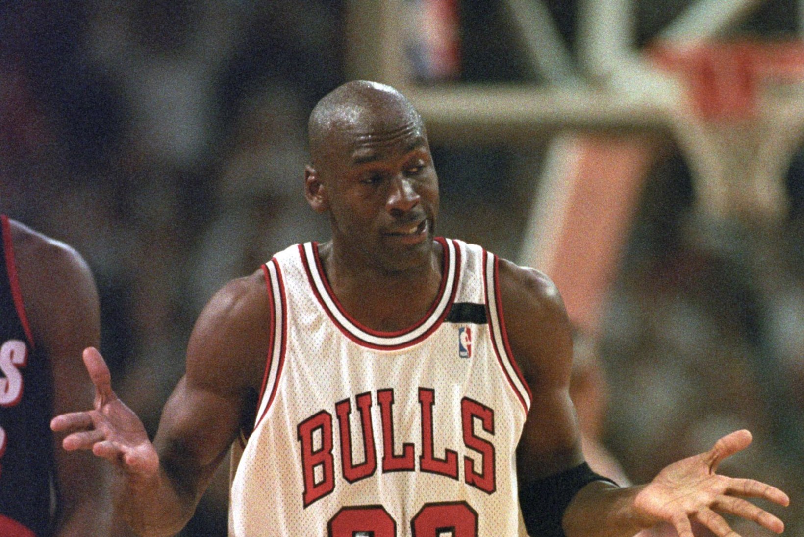 VIDEO | Täna 35 aastat tagasi: nooruke Michael Jordan tõusis Chicago Bullsi legendiks ja andis tuleviku osas tormihoiatuse