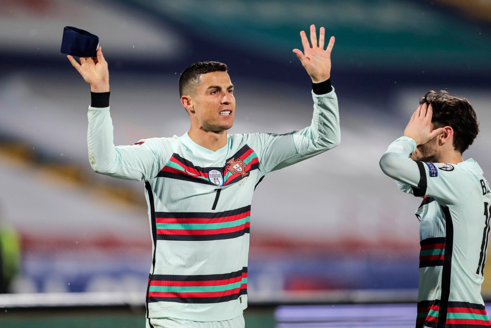 VIDEO | Portugal mängis edu maha, kohtuniku otsus röövis Ronaldolt viimasel minutil võiduvärava