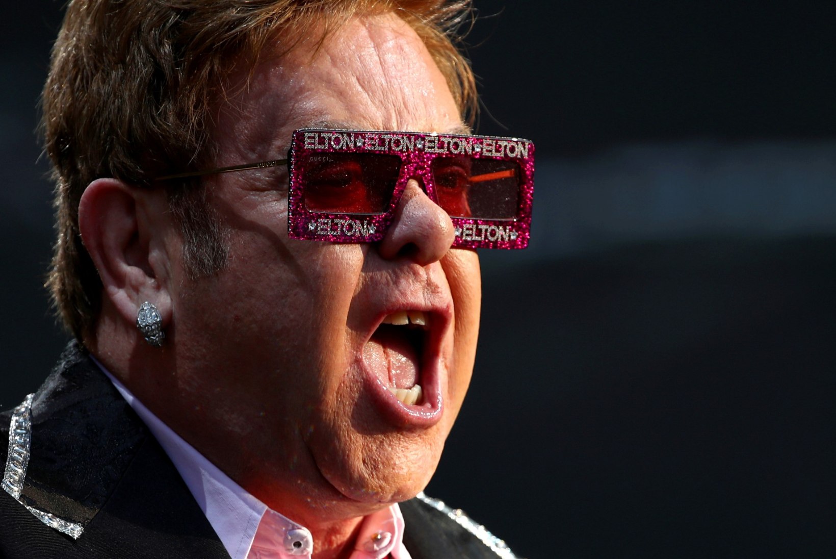 ÜLLATAV KOMBINATSIOON: Elton teeb koostööd Metallicaga