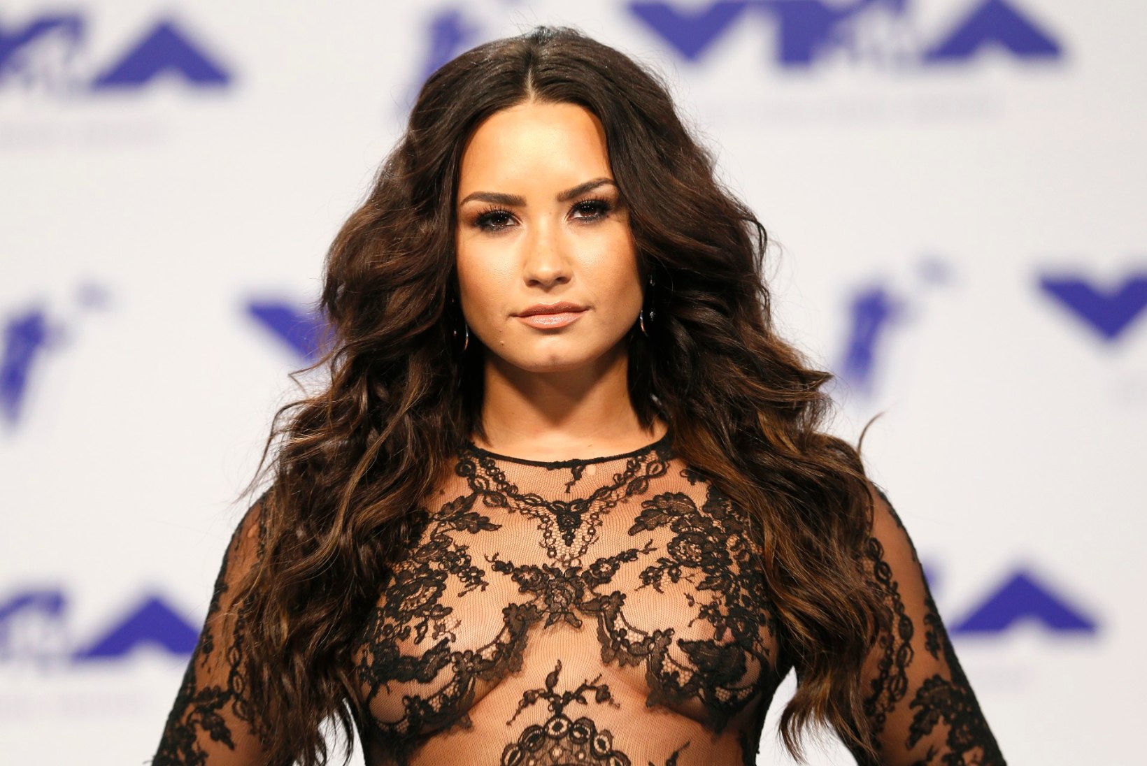 Demi Lovato võttis kogemata kaalus alla