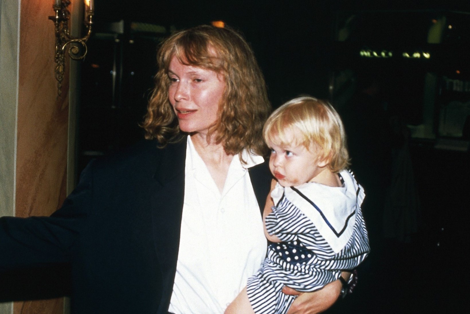 ÕELAD KÕLAKAD: Mia Farrow võttis oma kolme surnud lapse asjus sõna