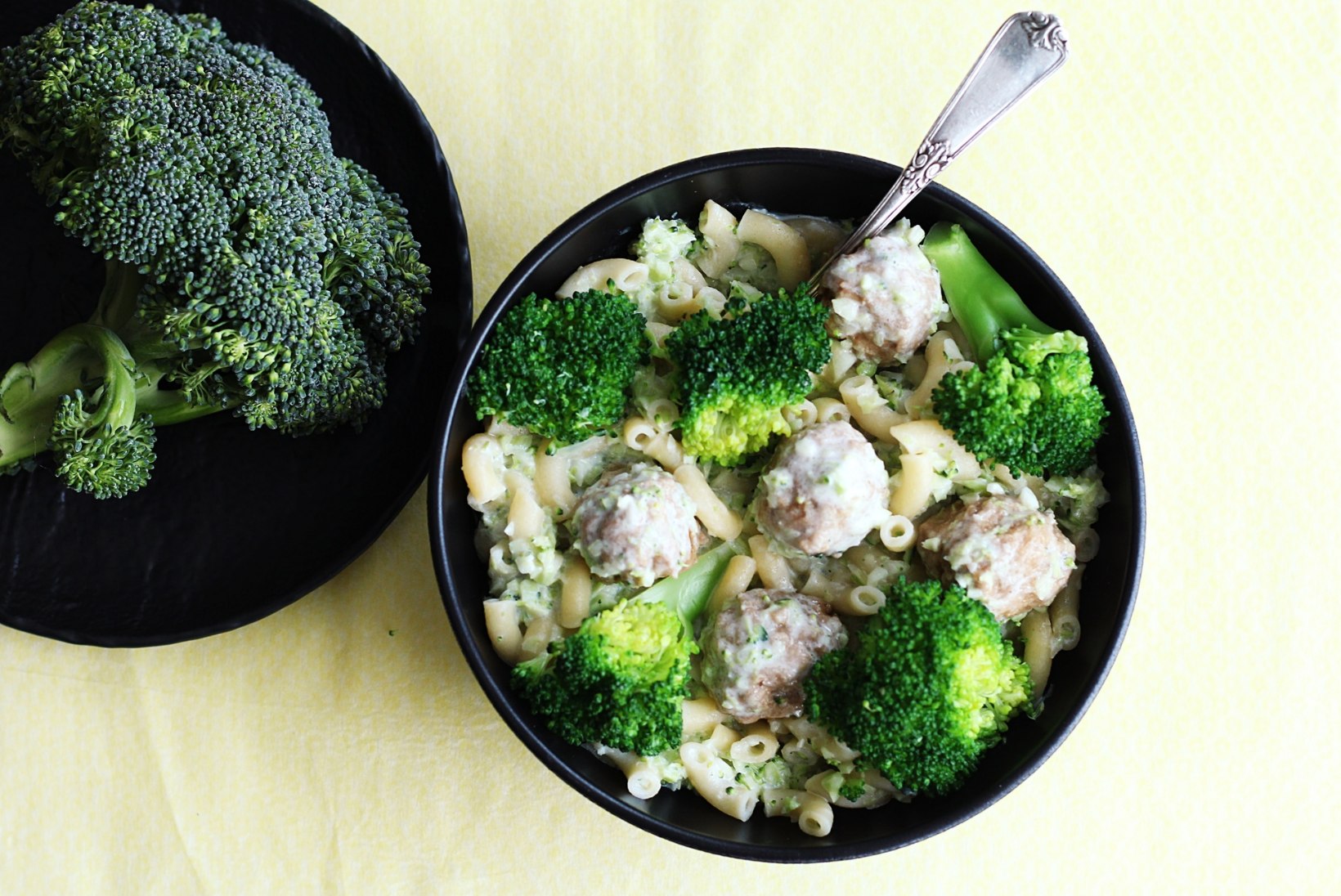 VAID 5 KOOSTISOSA: lihapallidega brokoli-pasta
