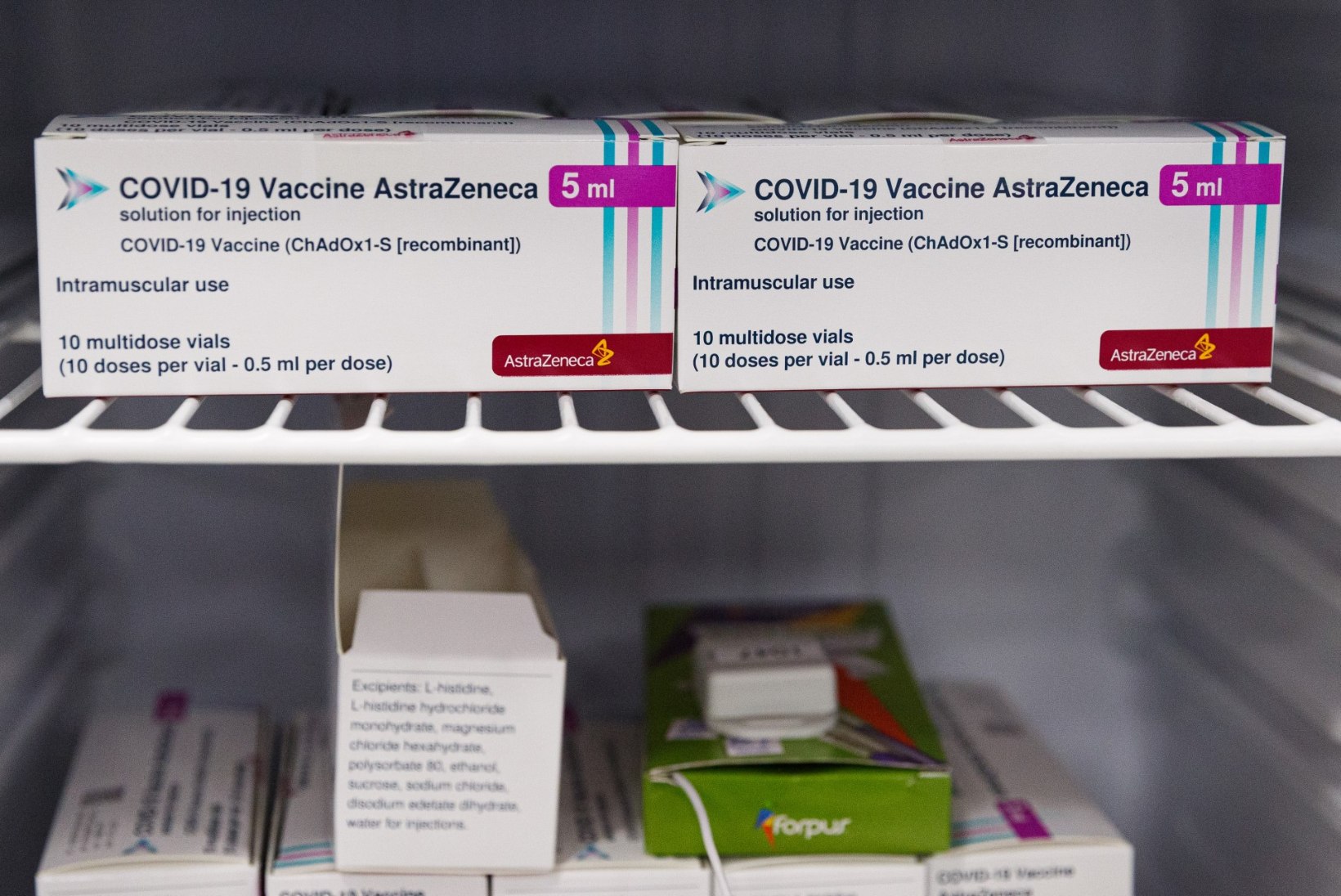KÕRGE AMETNIK VÄIDAB: AstraZeneca vaktsiinil on otsene seos trombooside tekkega