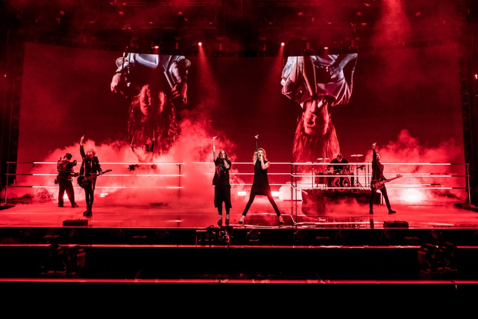 Soome rokkarid kurvad: Eurovisioni laval ei lubata keskmist sõrme näidata