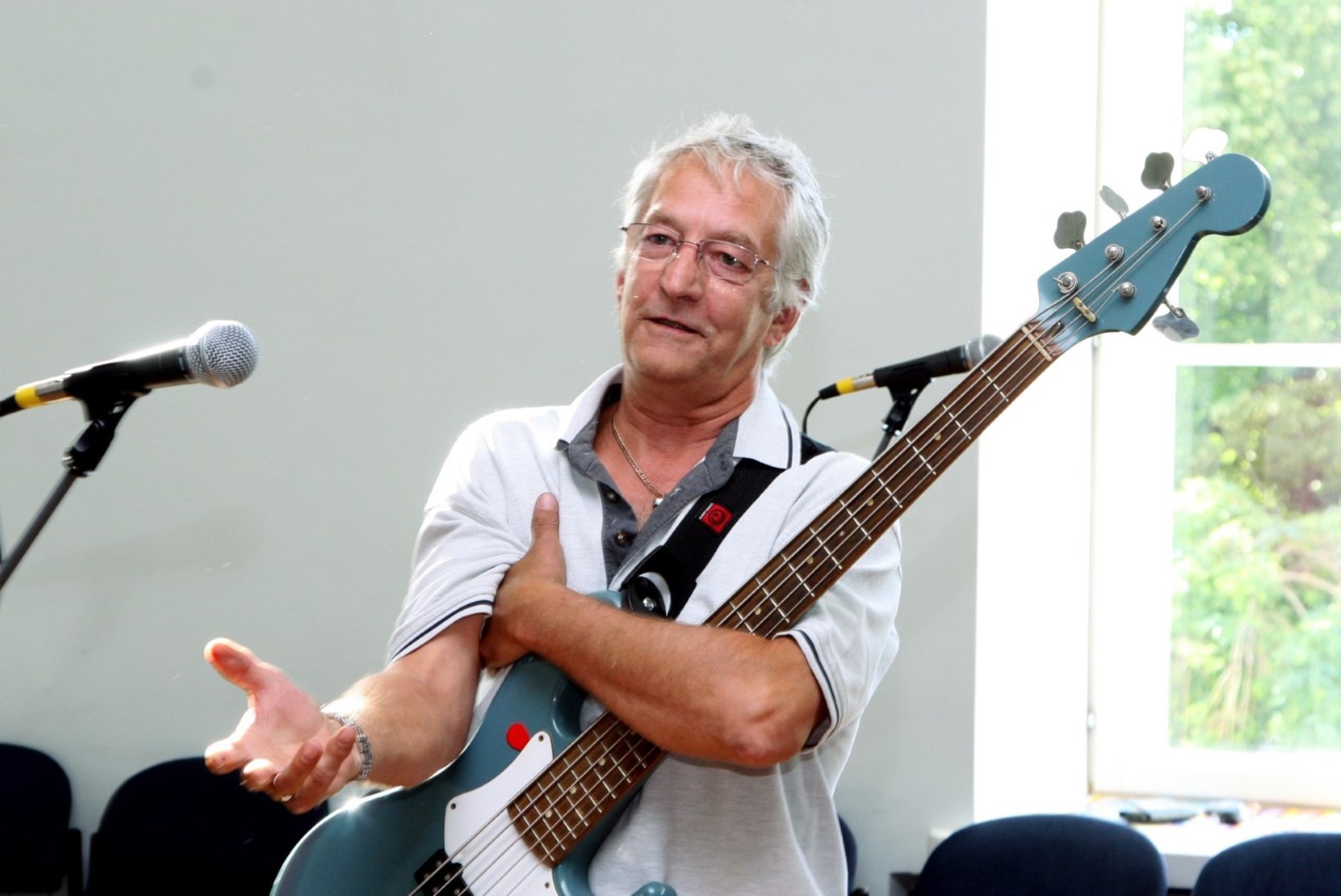 Legendaarne muusik Raul Sepper sai 70aastaseks: endised bändikaaslased tegid talle üllatuspeo