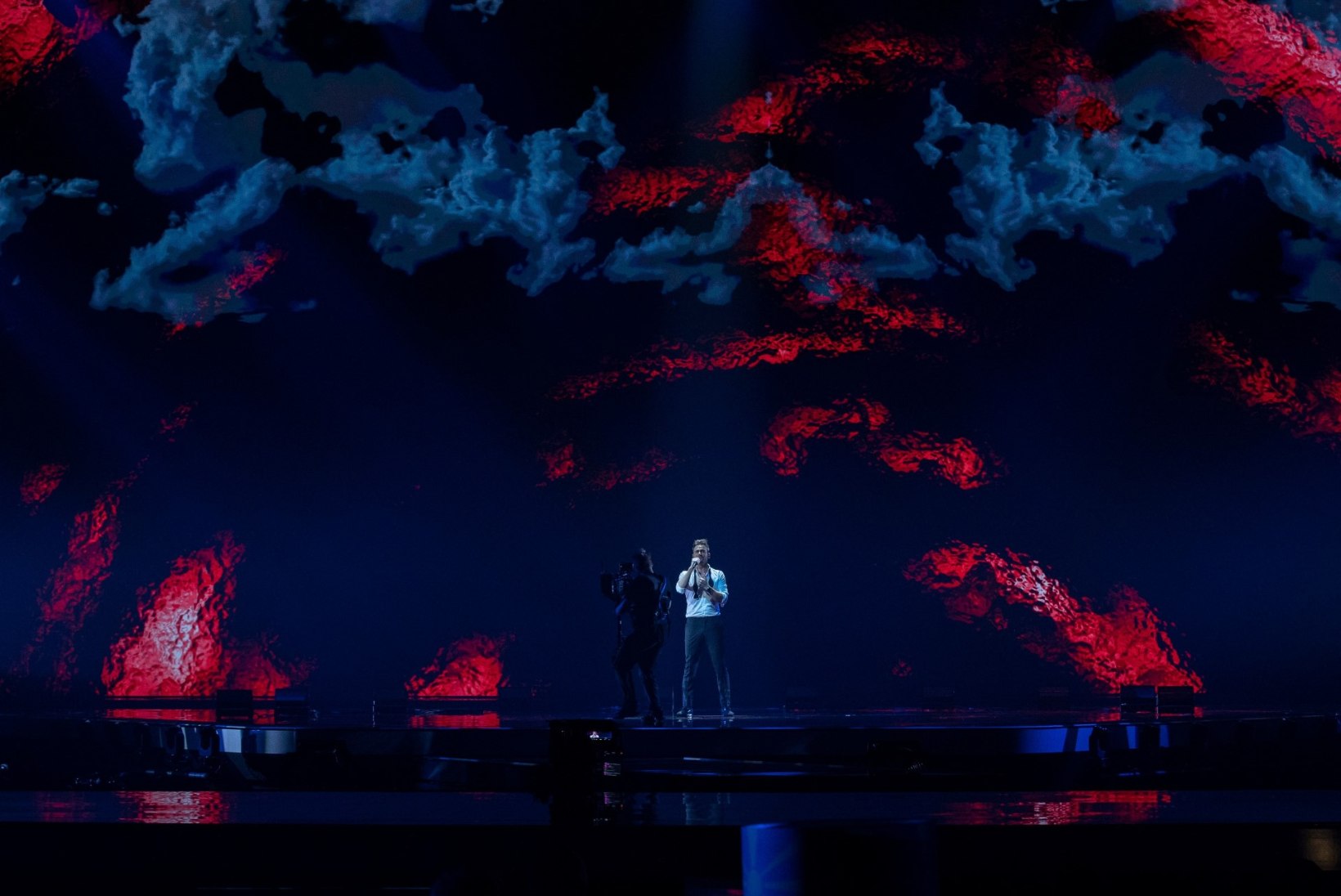 VIDEO | Uku Suviste esimesest lavaproovist Eurovisionil: kümne palli skaalal hakkame neljast minema ja poolfinaaliks tahaks etteotsa jõuda