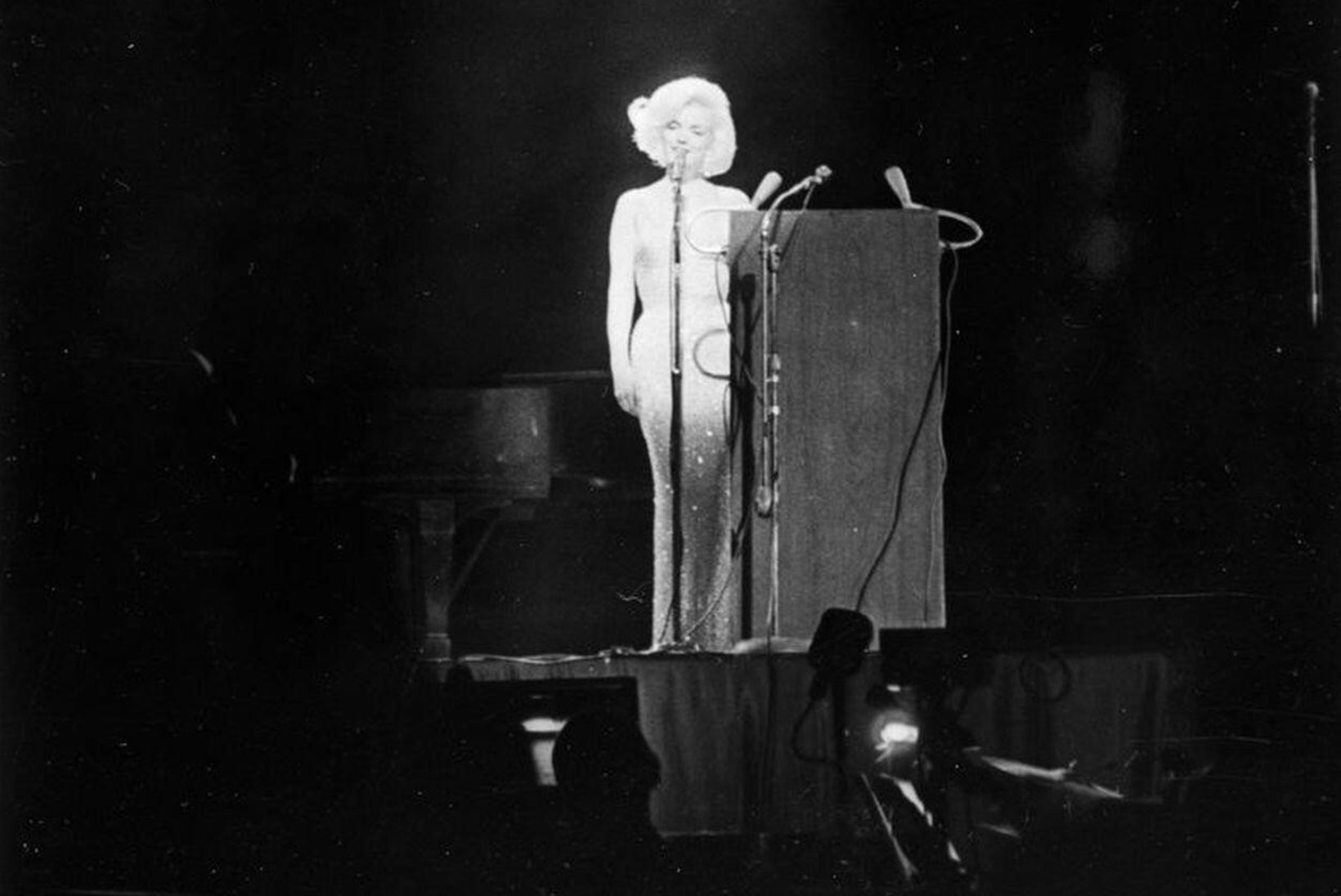 Marilyn Monroe skandaalseim kleit pani publiku ahhetama: küllap arvasid kõik, et seisin laval alasti