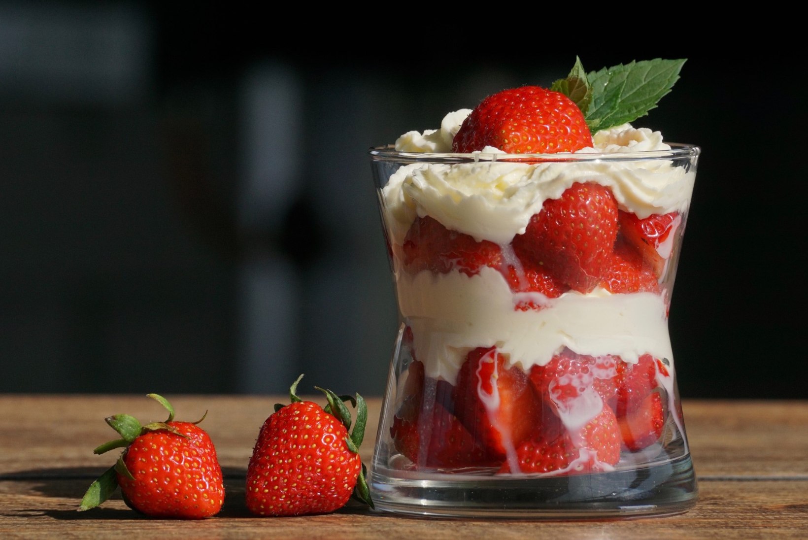 HEAD ISU! Tähista rahvusvahelist kooreste ja kreemiste maasikate päeva