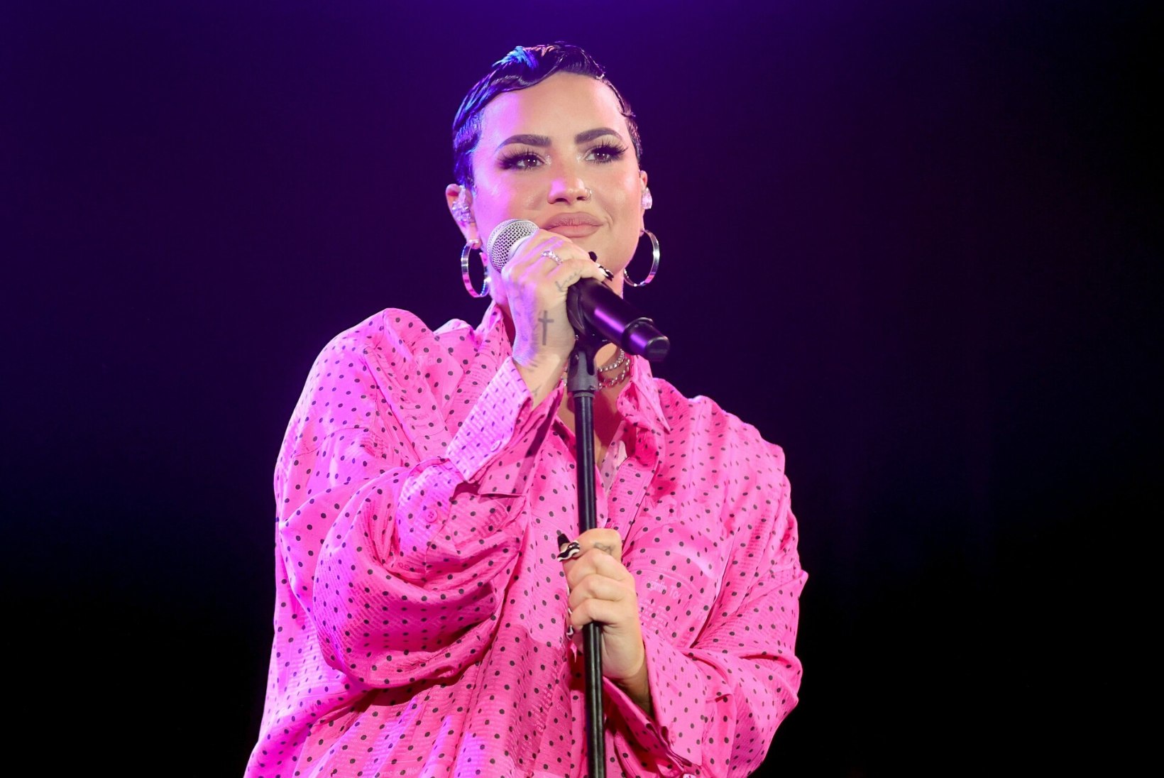 Demi Lovato teatas, et on mittebinaarne ning kasutab enda kohta asesõna „they“