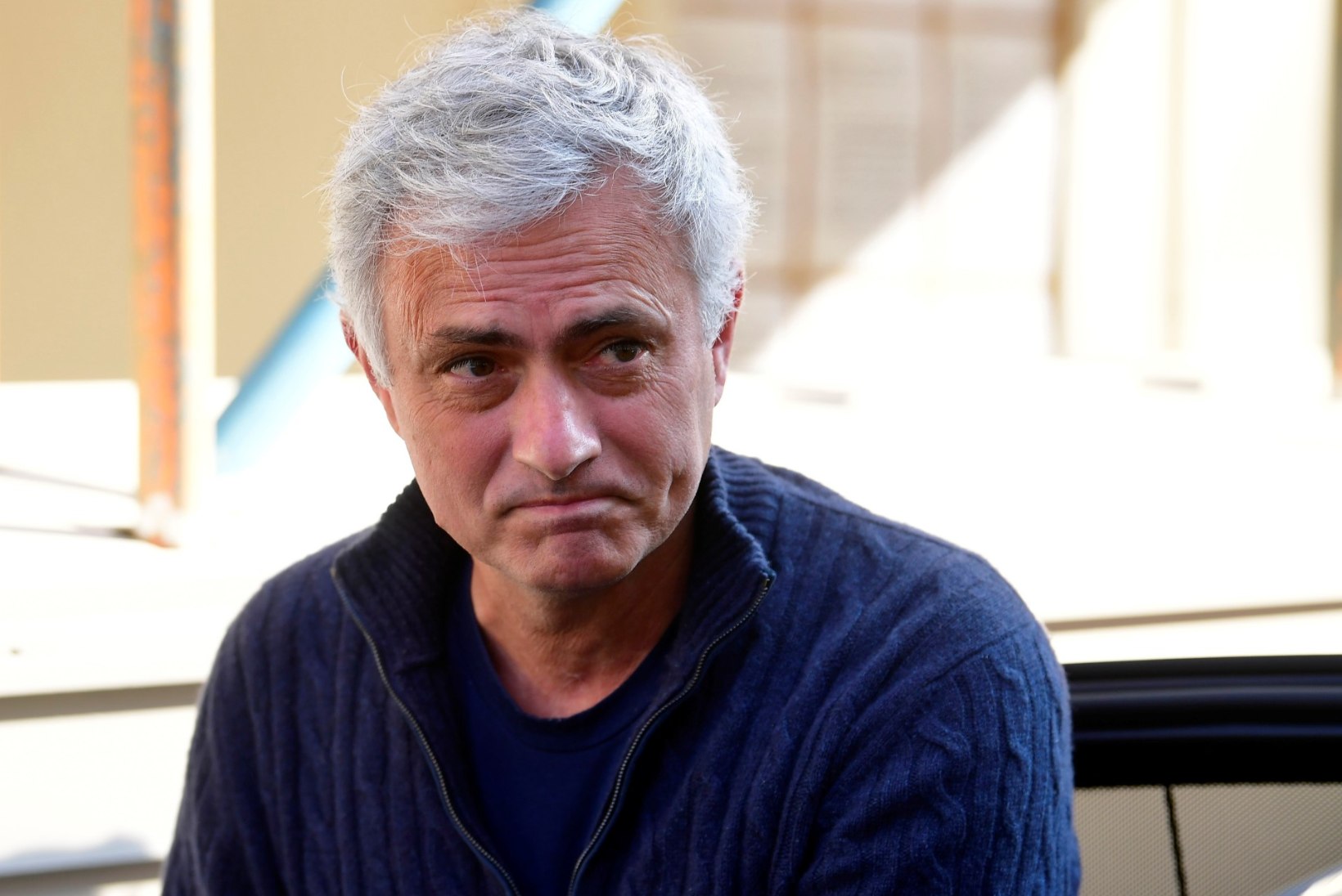NÕUTUD MEES: hiljuti Tottenhamist kinga saanud Jose Mourinho leidis juba uue tööandja