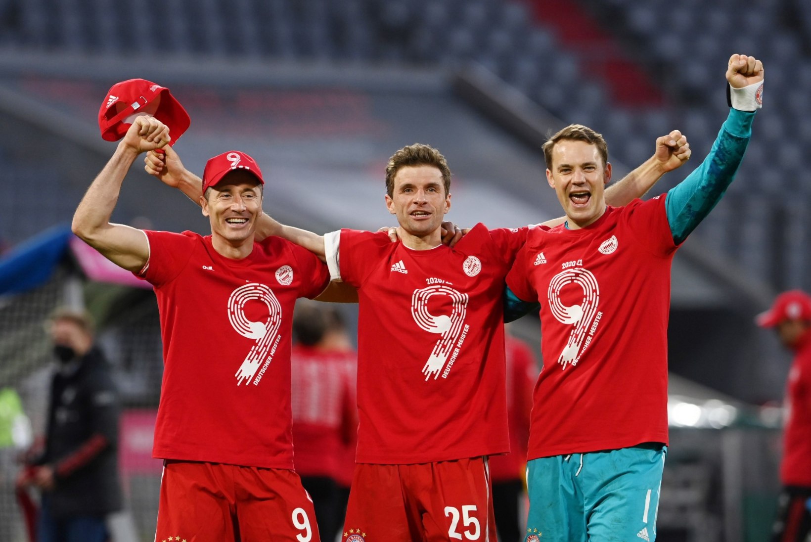 Bayern tähistas järjekordset tiitlit meeleoluka väravapeoga