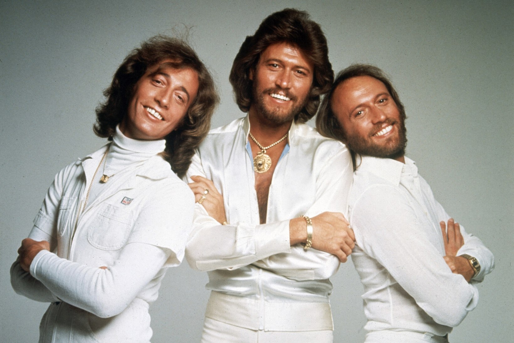 NIGHT FEVER! Foo Fighters annab välja plaadi Bee Geesi kaveritega