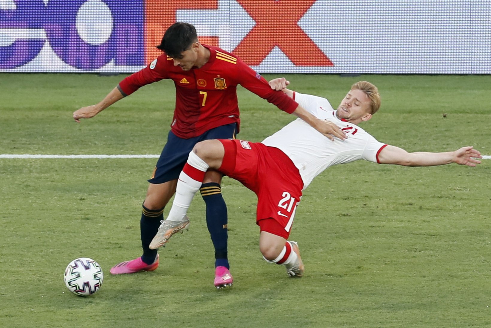 Jalgpalli EMi blogi | Hispaania jätkab võiduta, Saksamaa lõi Portugalil puuri täis, Ungari vormistas suurüllatuse