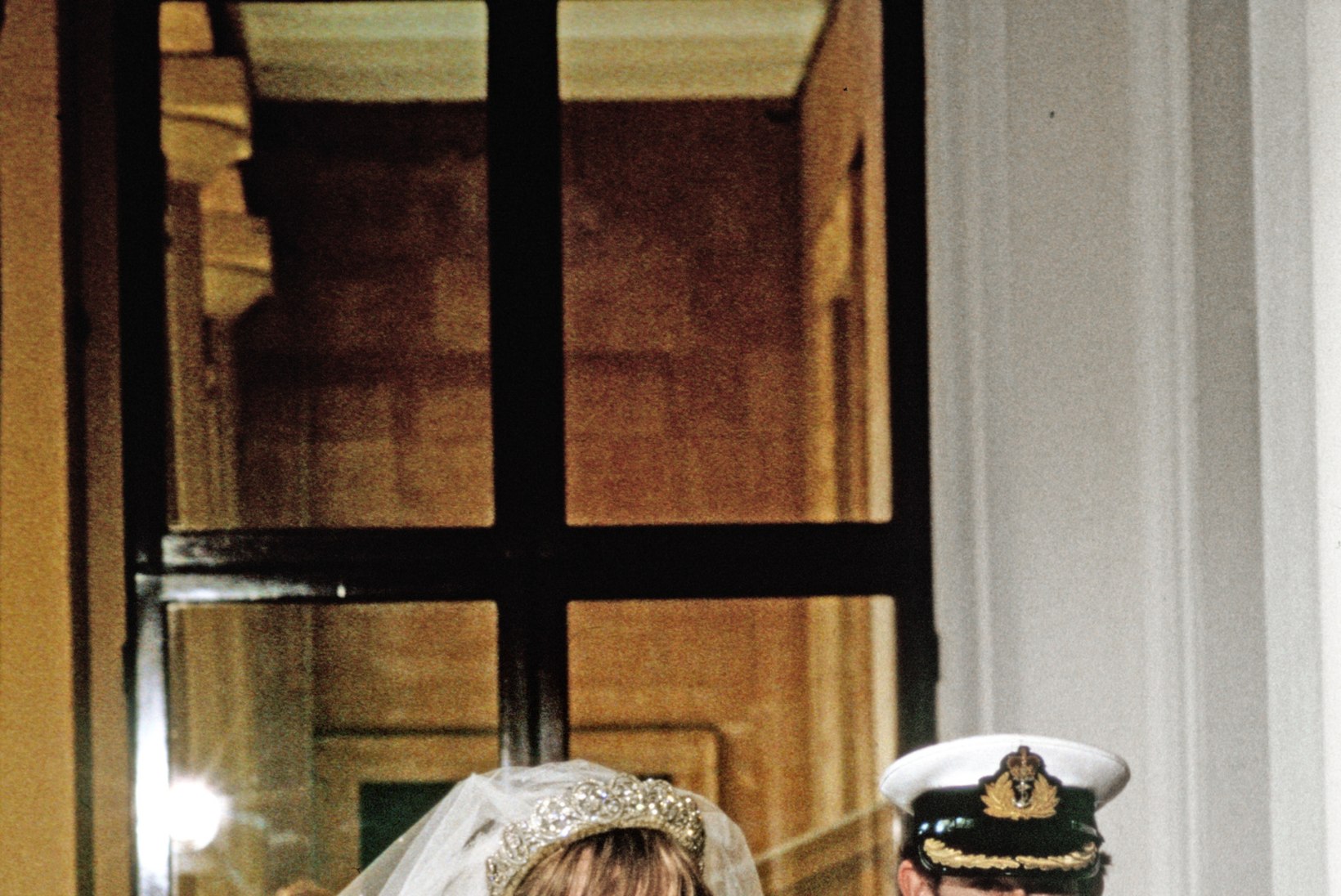 Diana oli oma pulmapäeval maailma õnnelikem tüdruk. Kuid tema abielu oli hukule määratud