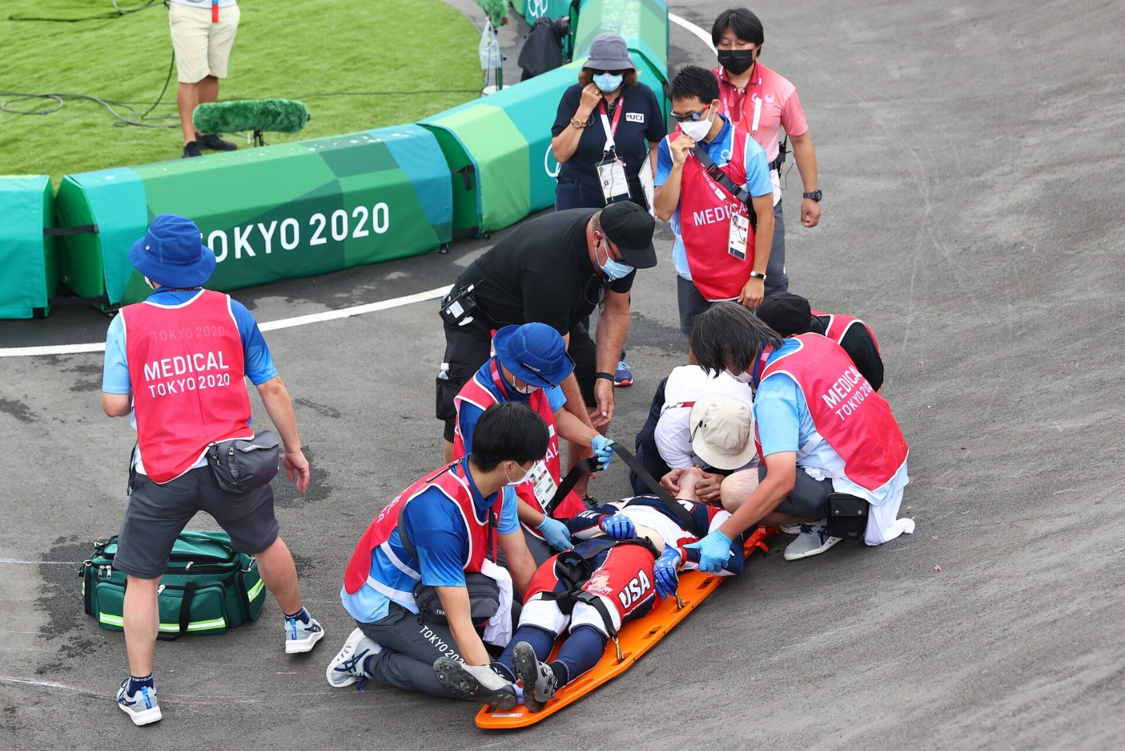 Pahandus: BMX-krossis kukkunud Rio olümpiavõitja viidi haiglasse