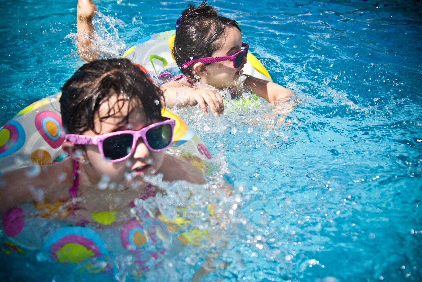 EKSPERDID SELGITAVAD: millal peaks alustama lapse ujumisõpet? Kuidas tagada ohutus? 