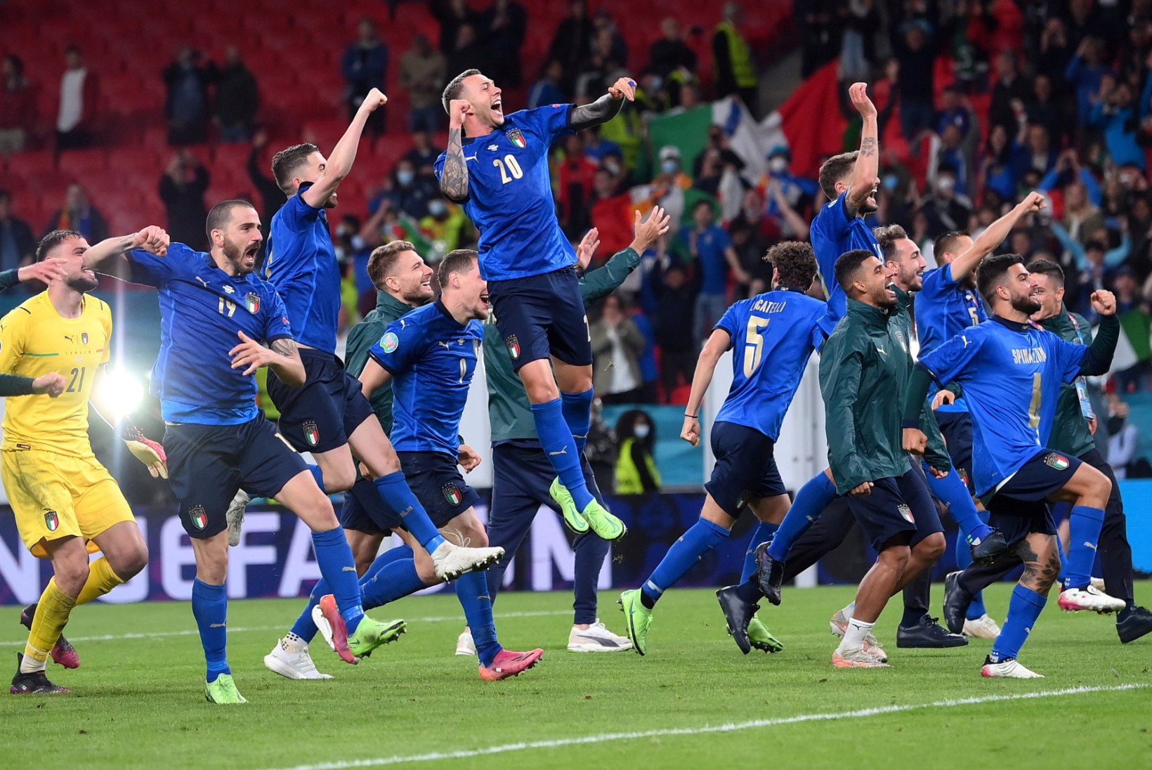 Esimese poolfinaali muljed! Lemsalu: Itaalia oli oma senise vormi hale vari. Liivak: Itaalia tuleb meistriks!