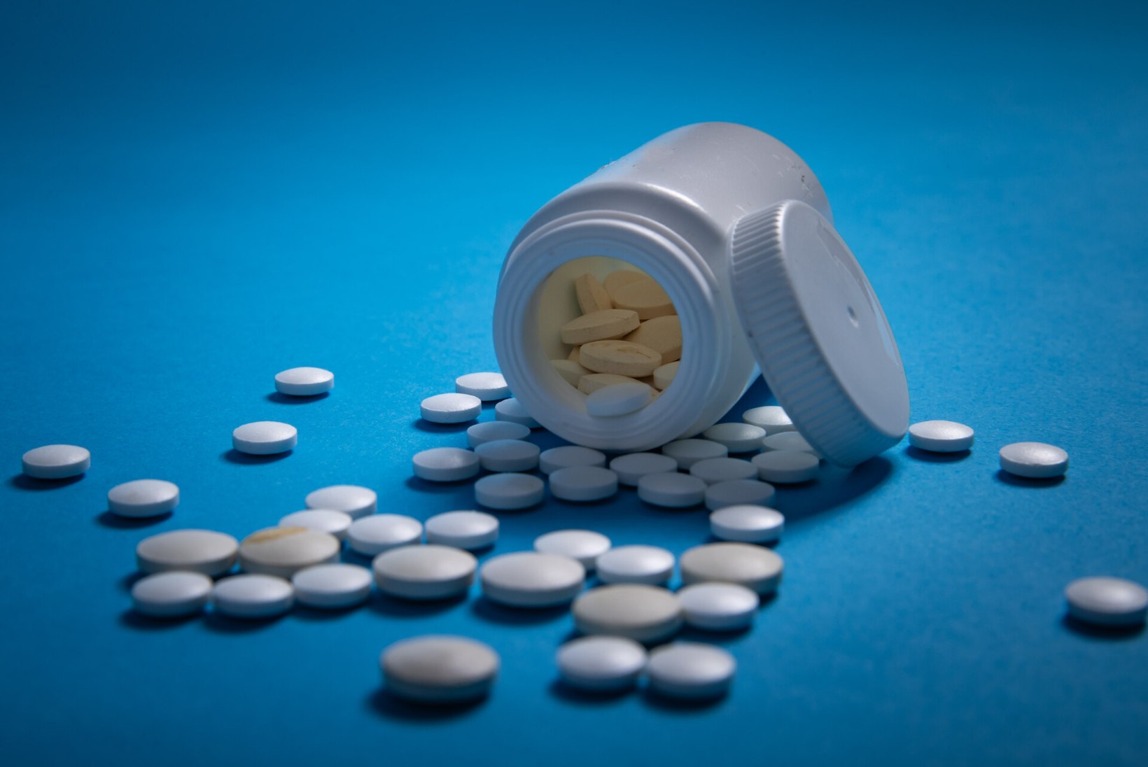 Andmekaitse inspektsioon andis loa: e-apteekidest saab taas teisele inimesele ravimeid osta 