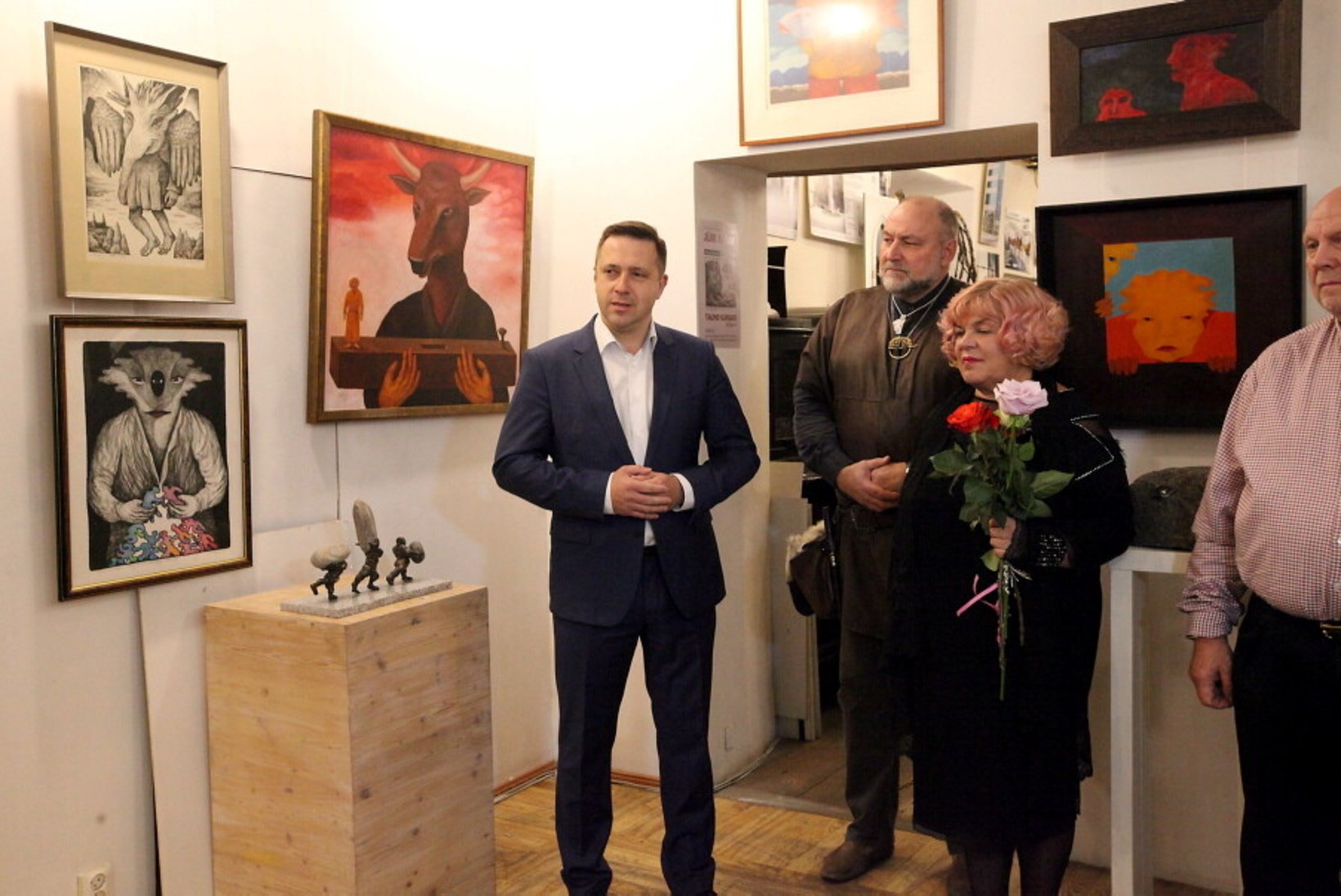 GALERII | Meeleolukas Jüri Arraku sünniaastapäeva tähistamine ja mälestusnäituse avamine Kangro skulptuurigaleriis
