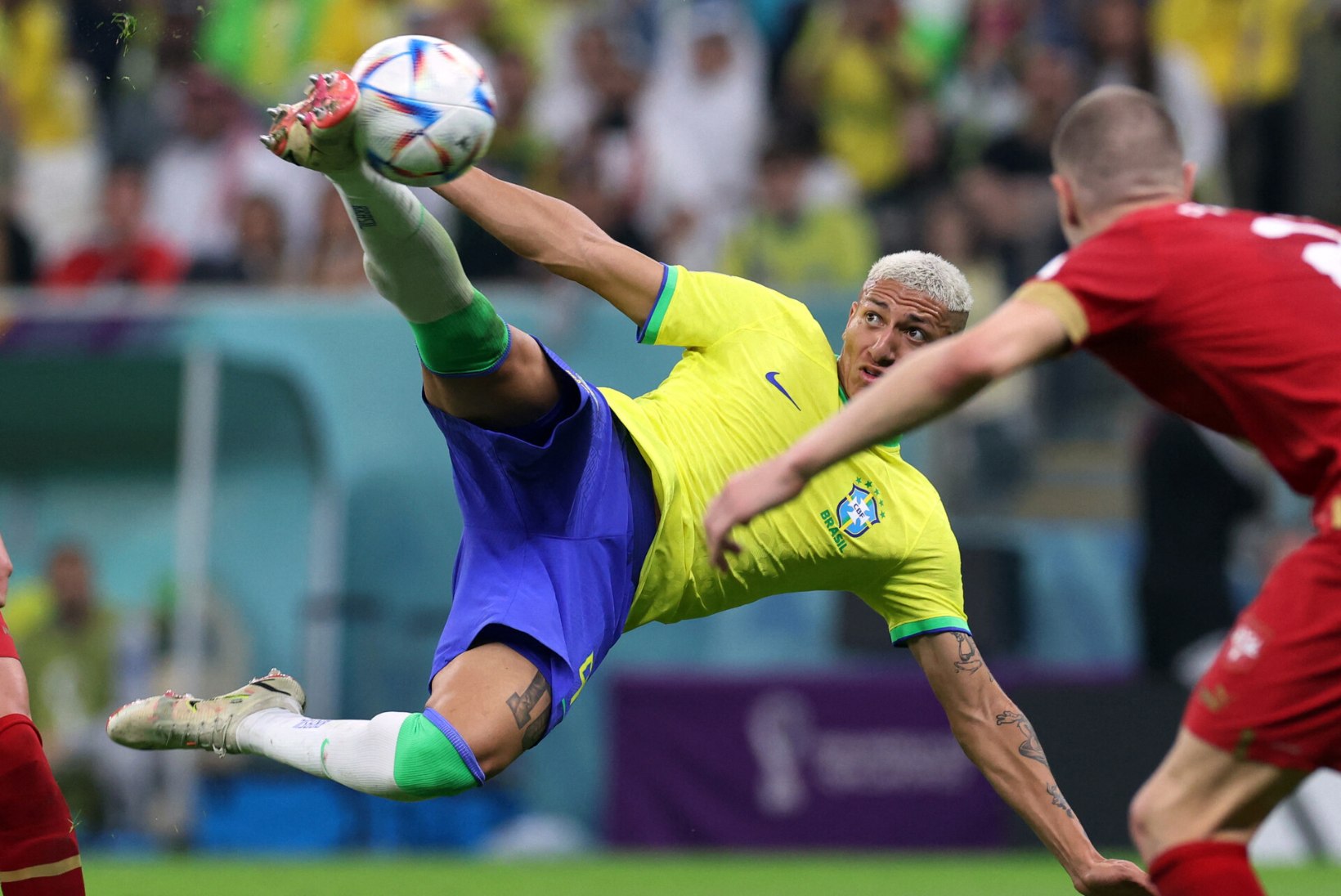 BRASIILIA – SERBIA 2 : 0 | Serbia sundis suurfavoriidid 60 minutit higistama, aga pingelanguse järel näitas Brasiilia oivalist jalgpalli
