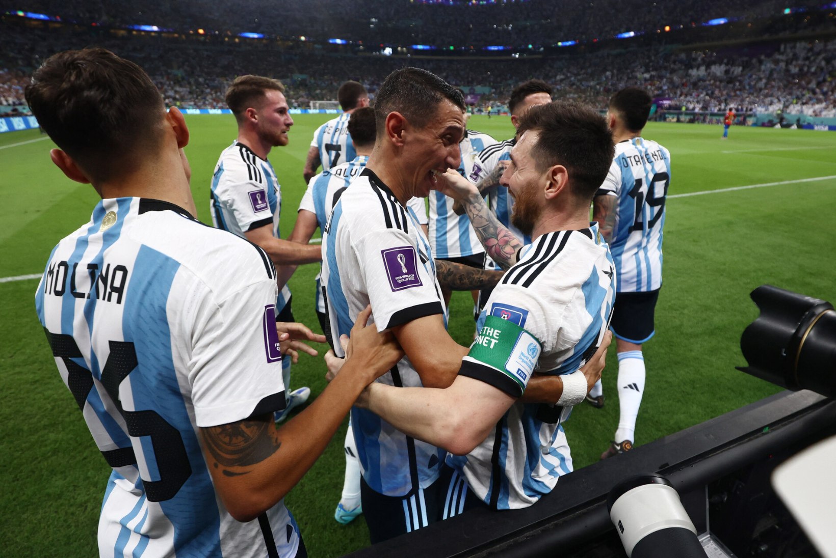 ARGENTIINA – MEHHIKO 2 : 0 | Aega läks, aga Messi päästis Argentiina kammitsaist ja aitas häbi unustada
