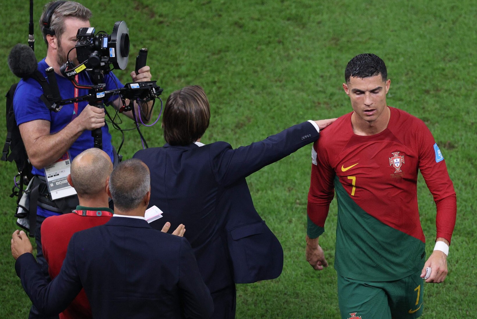 KOMMENTAAR | Cristiano Ronaldo kaitseks: miks me oleme nii silmakirjalikud?