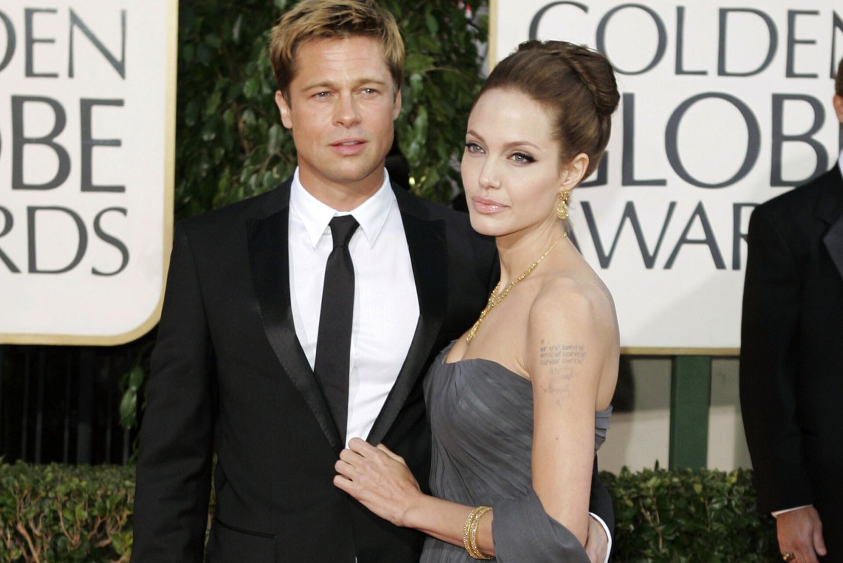 EKSKAASAD RAKSUS: Brad Pitt kaebas Angelina Jolie kohtusse