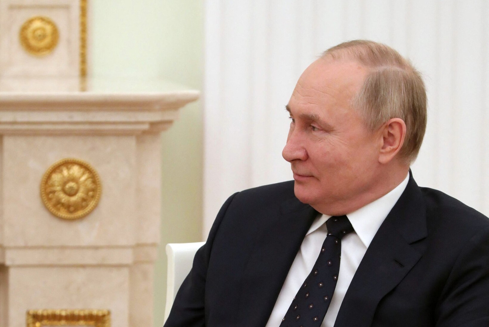 Millist saatust kannab endas Vladimir Putini nägu? Näolugeja: nina on see, mis Putinist presidendi tegi, aga lõug määrab tema edasise saatuse